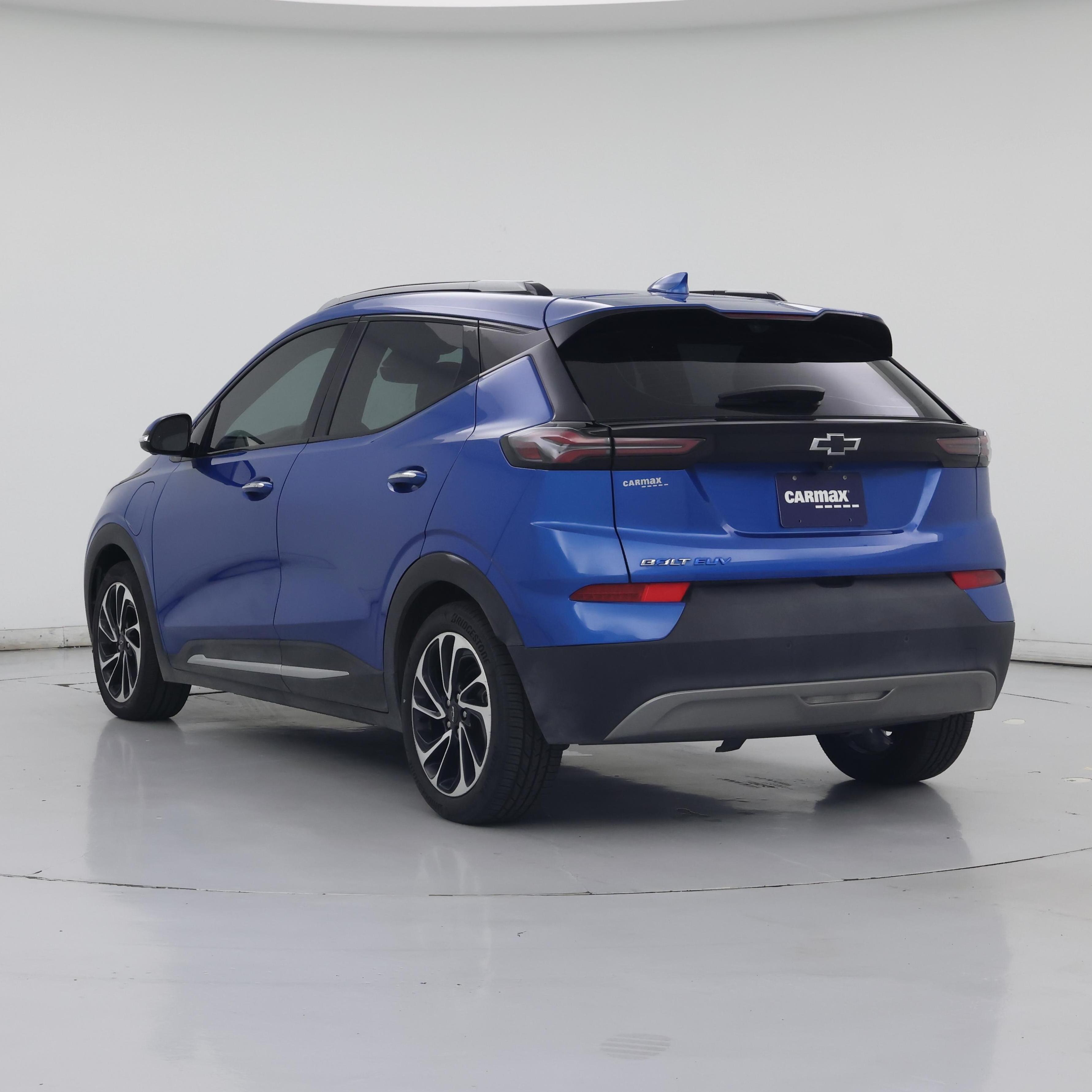 Thumbnail: 2023 Chevrolet Bolt EUV - 2