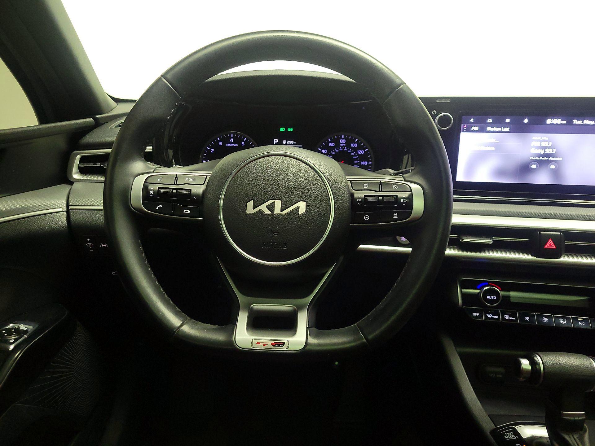 Thumbnail: 2022 Kia K5 - 10