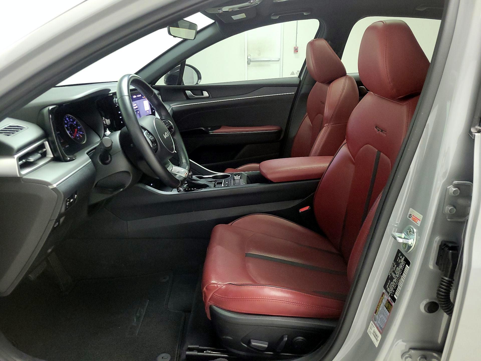 Thumbnail: 2022 Kia K5 - 11