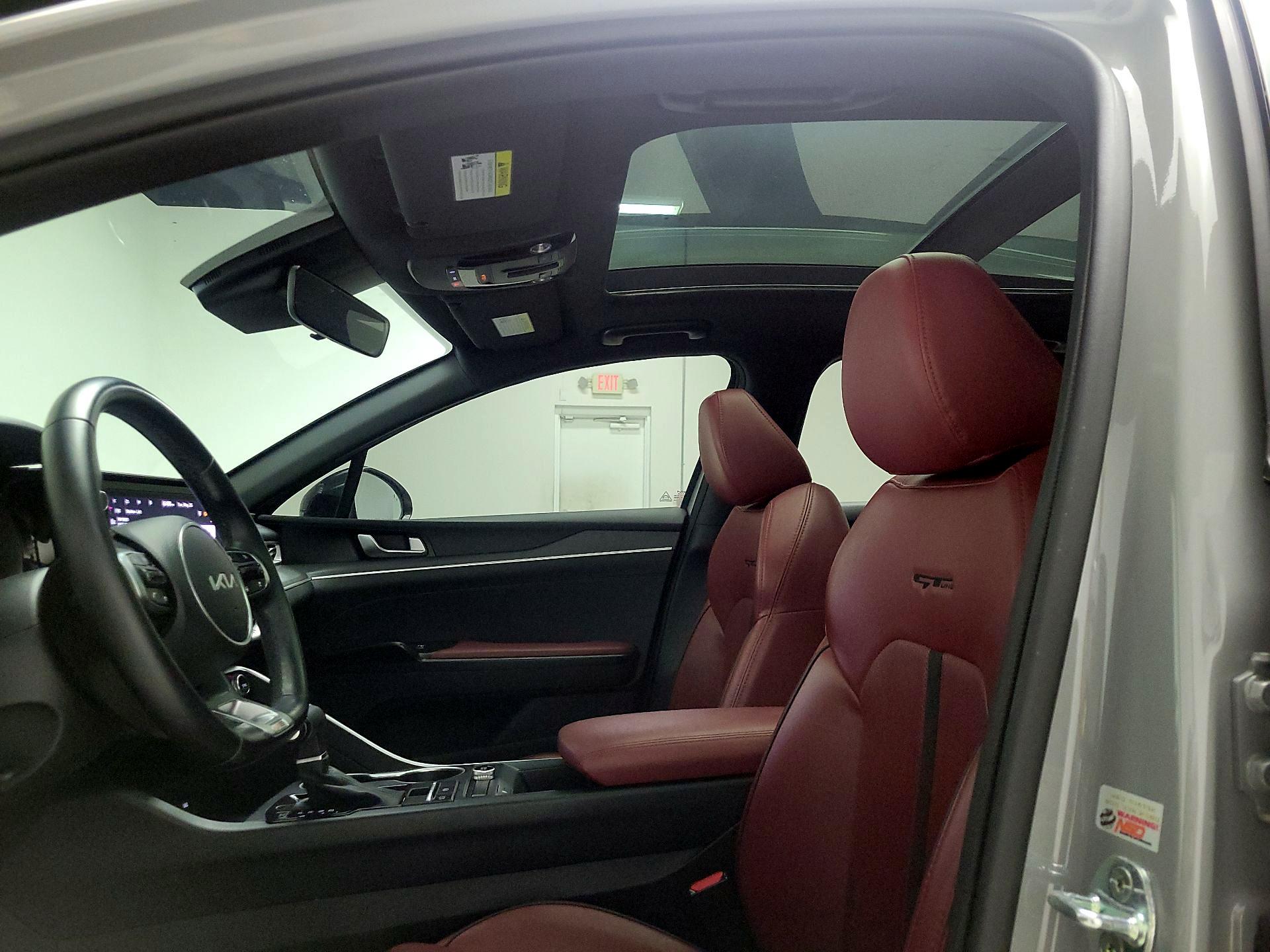 Thumbnail: 2022 Kia K5 - 20