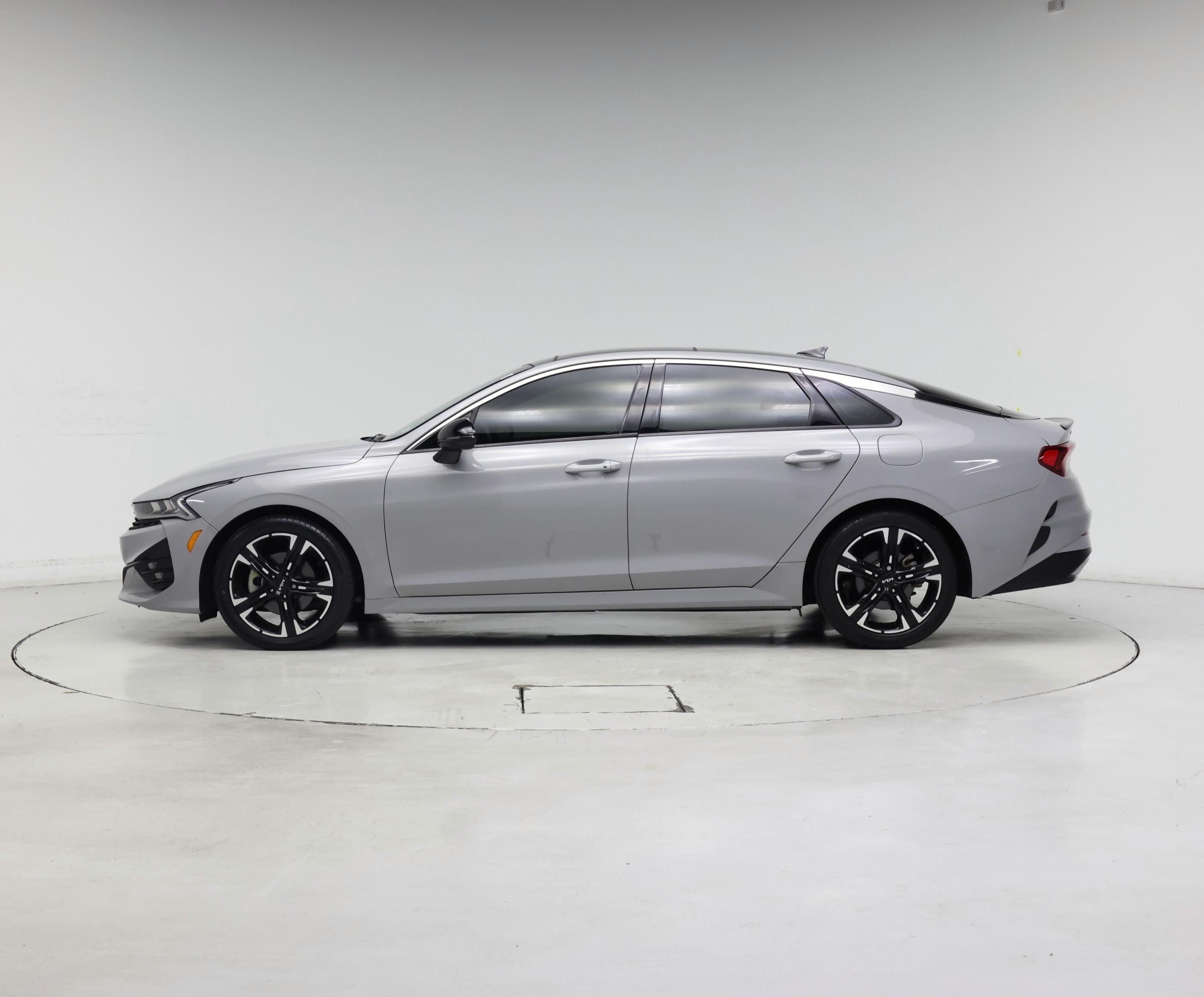 Thumbnail: 2022 Kia K5 - 3