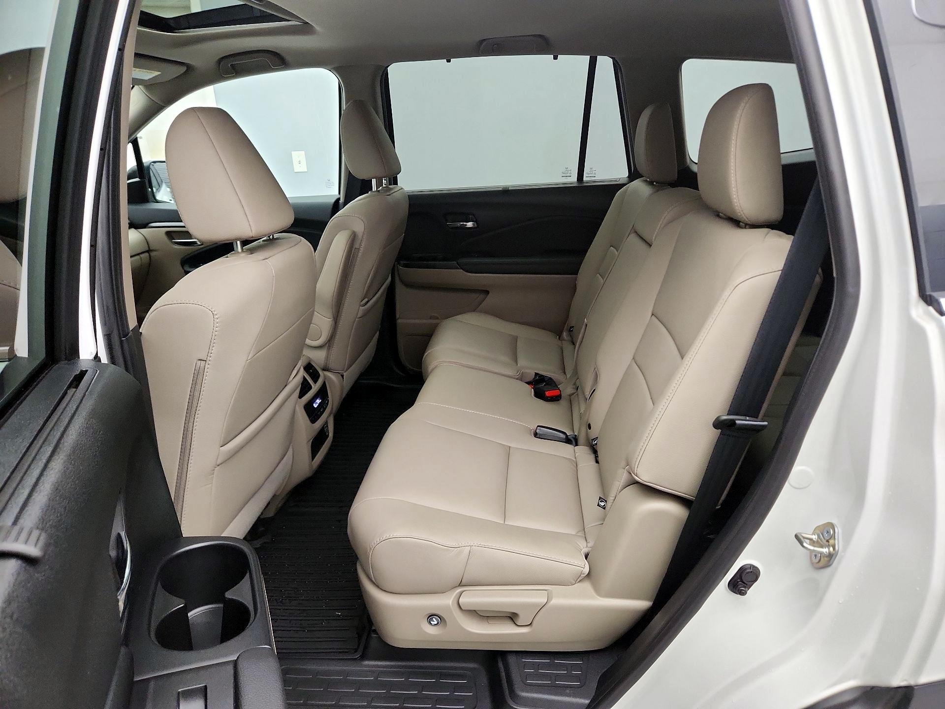 Thumbnail: 2021 Honda Pilot - 20