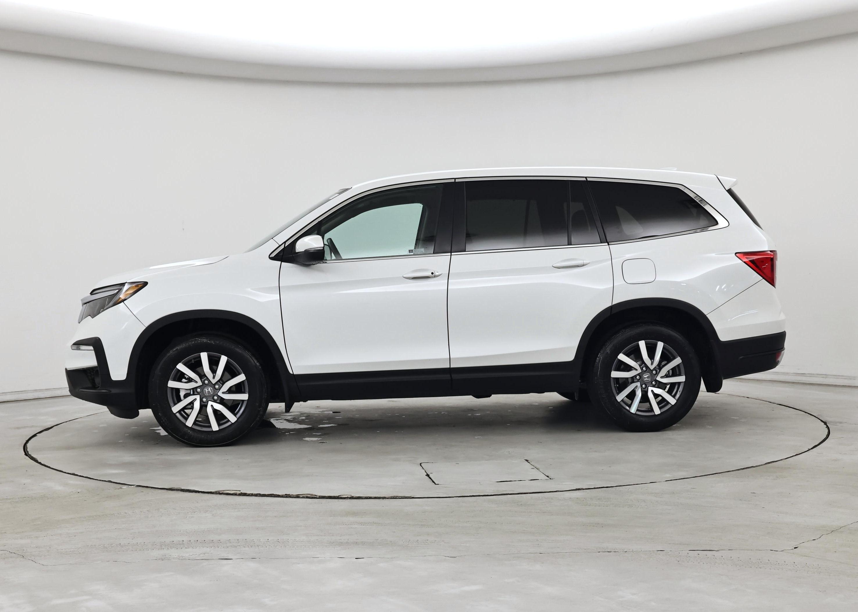 Thumbnail: 2021 Honda Pilot - 3