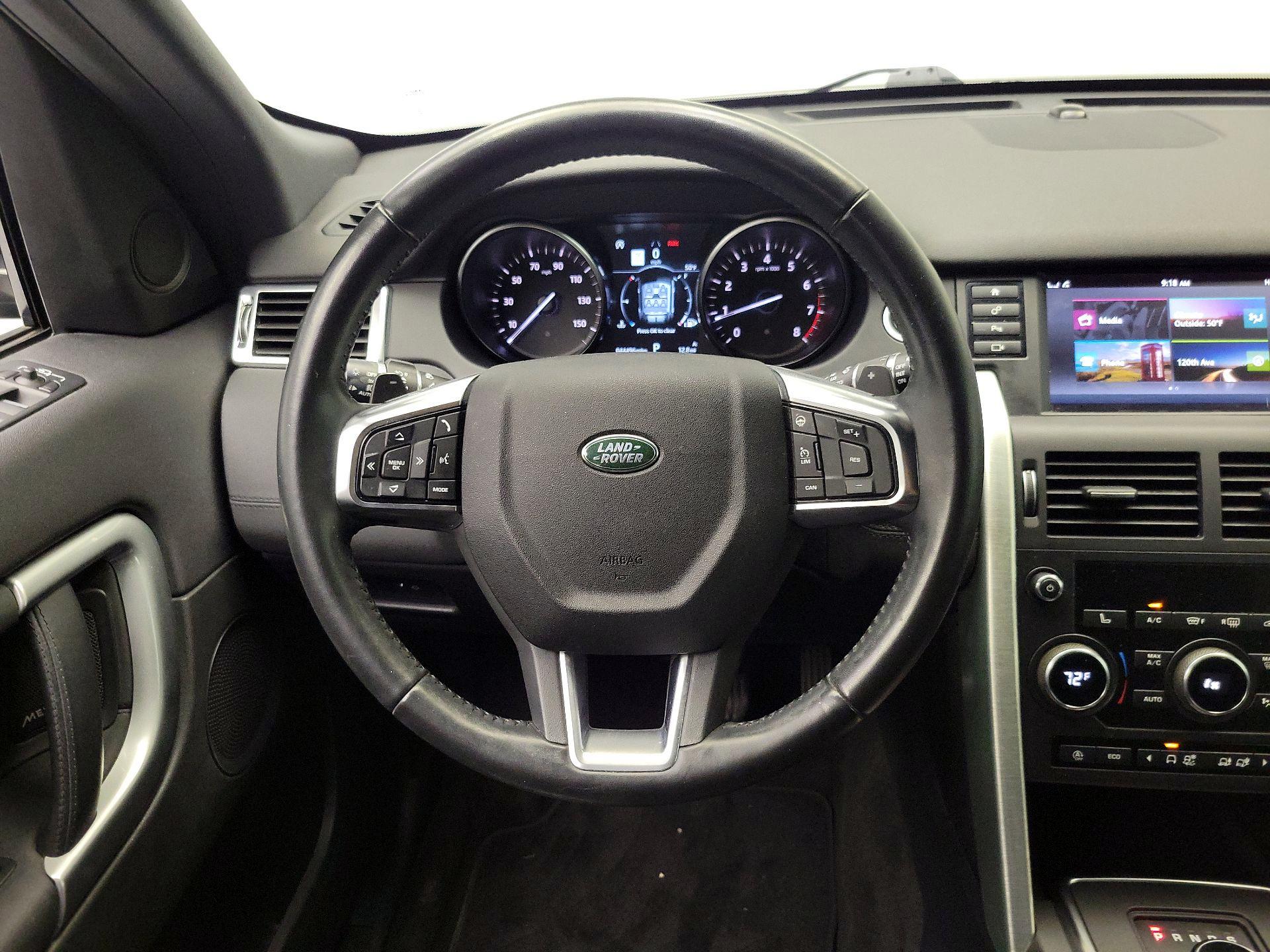 Thumbnail: 2018 Land Rover Discovery Sport - 10