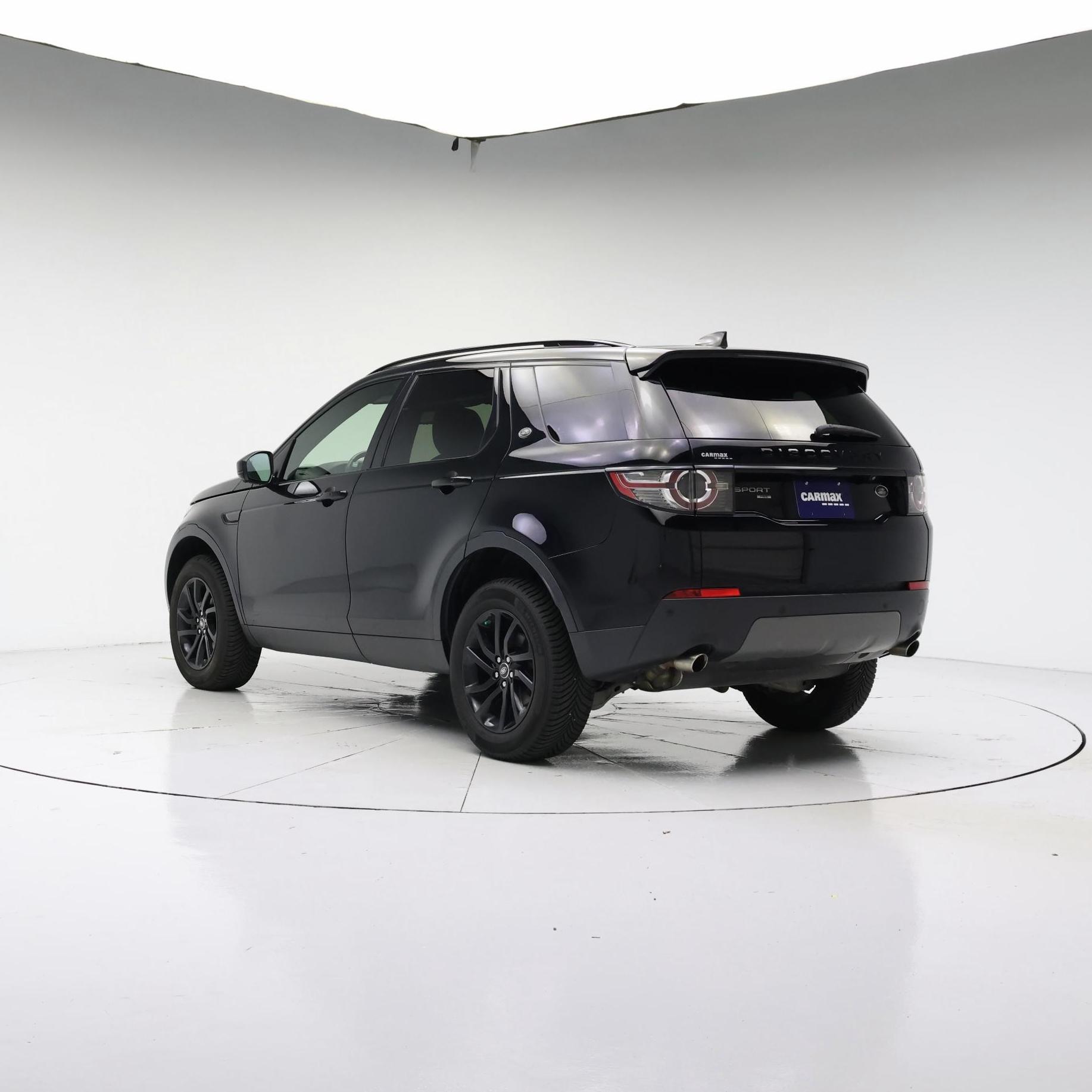 Thumbnail: 2018 Land Rover Discovery Sport - 2