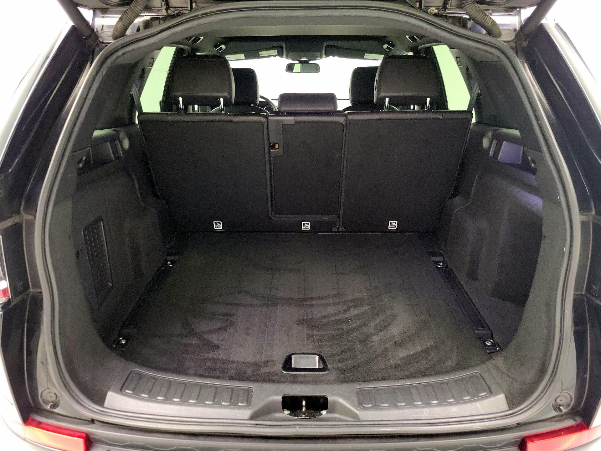 Thumbnail: 2018 Land Rover Discovery Sport - 20