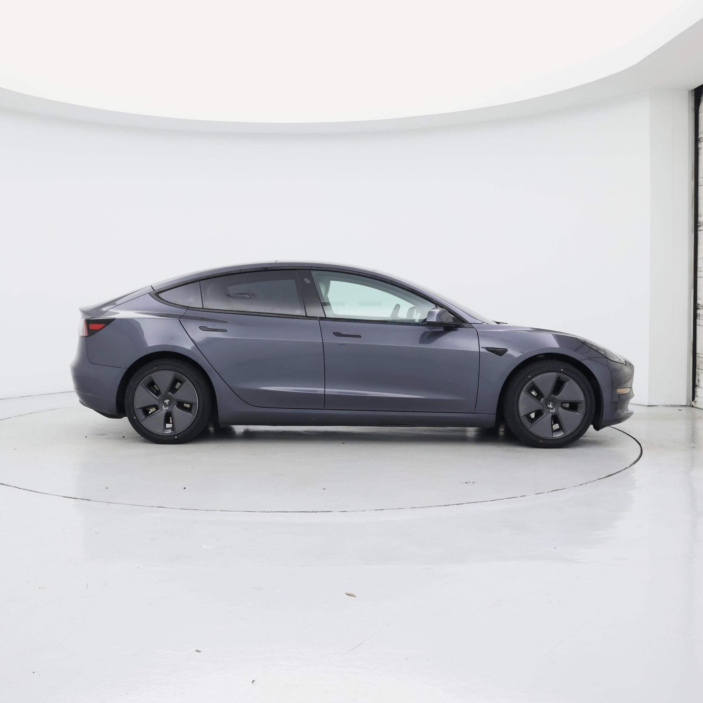 Thumbnail: 2023 Tesla Model 3 - 7