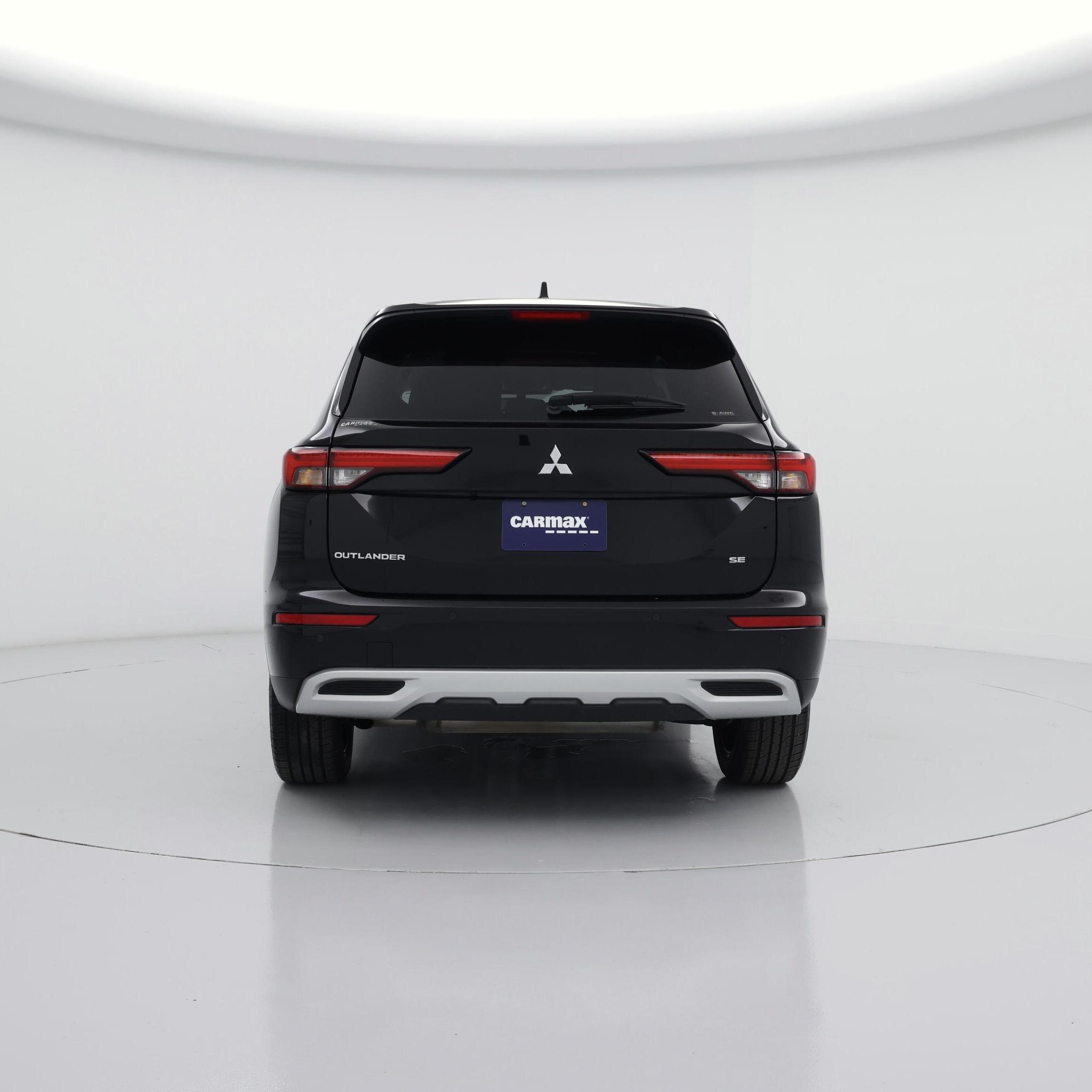 Thumbnail: 2024 Mitsubishi Outlander - 6