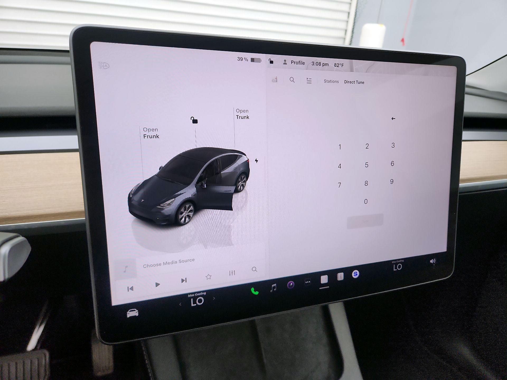 Thumbnail: 2023 Tesla Model Y - 15