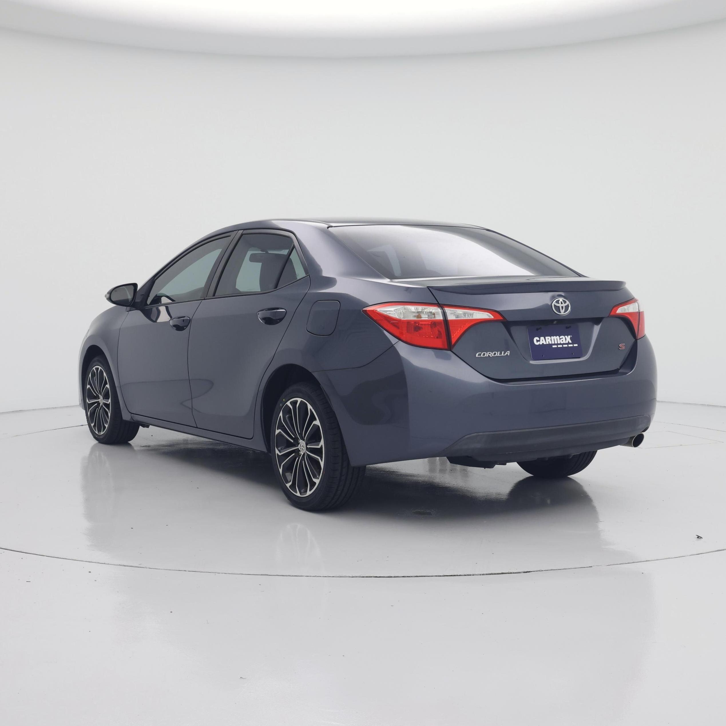Thumbnail: 2015 Toyota Corolla - 2