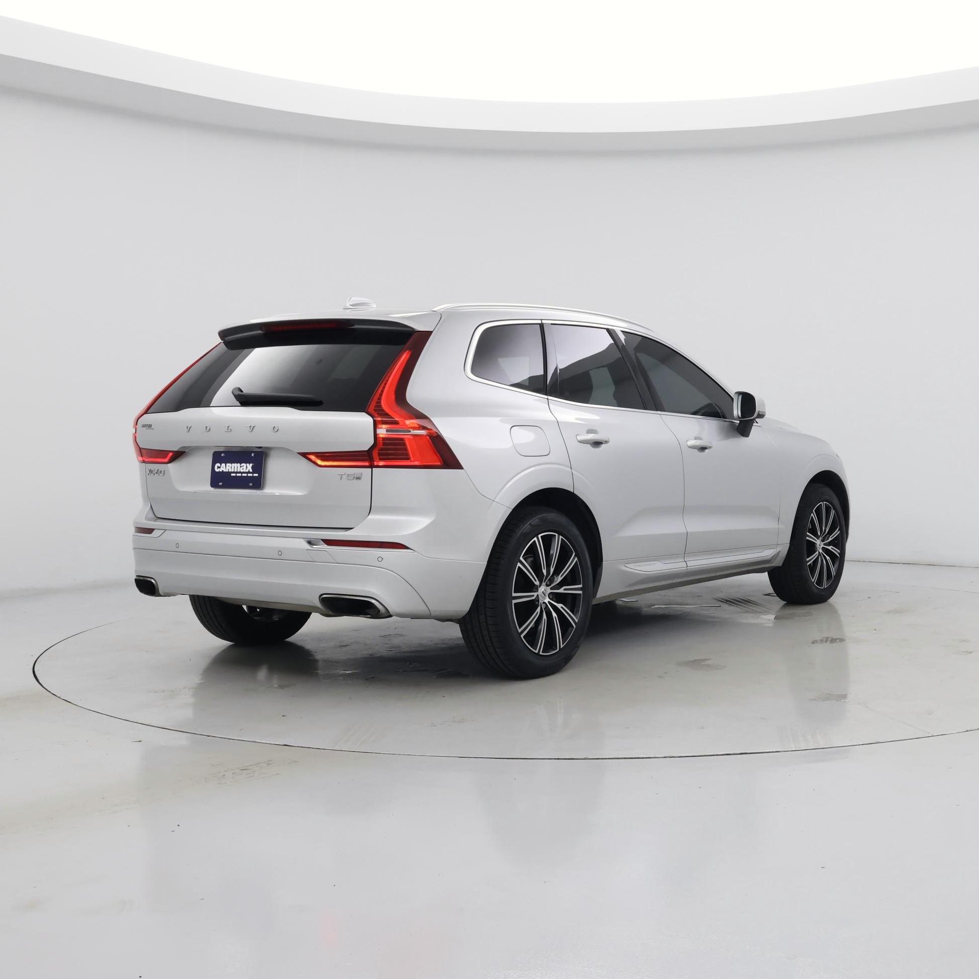 Thumbnail: 2020 Volvo XC60 - 8