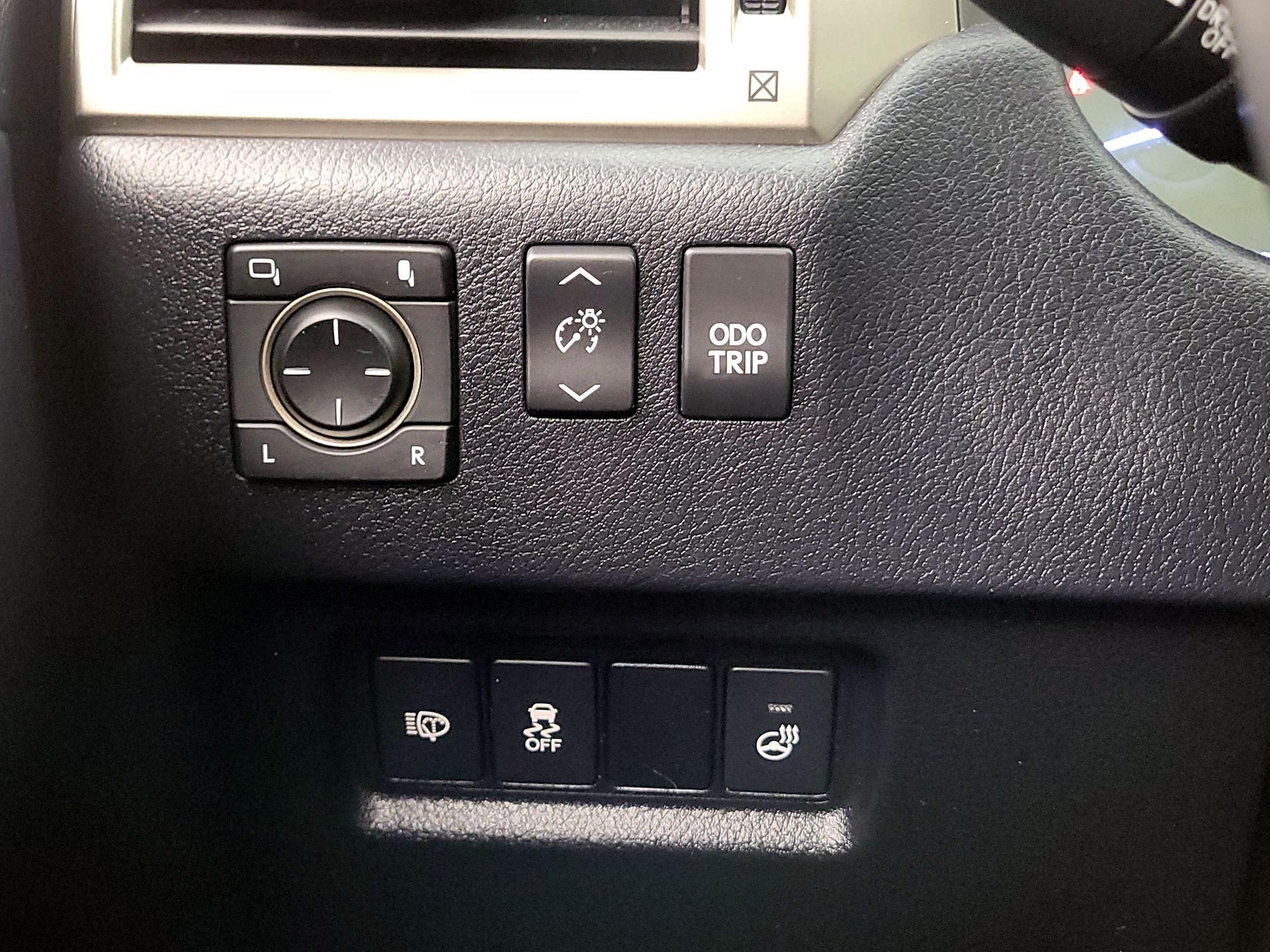 Thumbnail: 2019 Lexus GX - 13