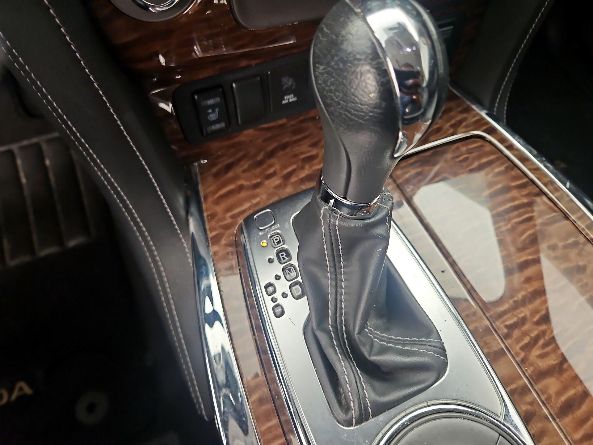 Thumbnail: 2019 Nissan Armada - 16