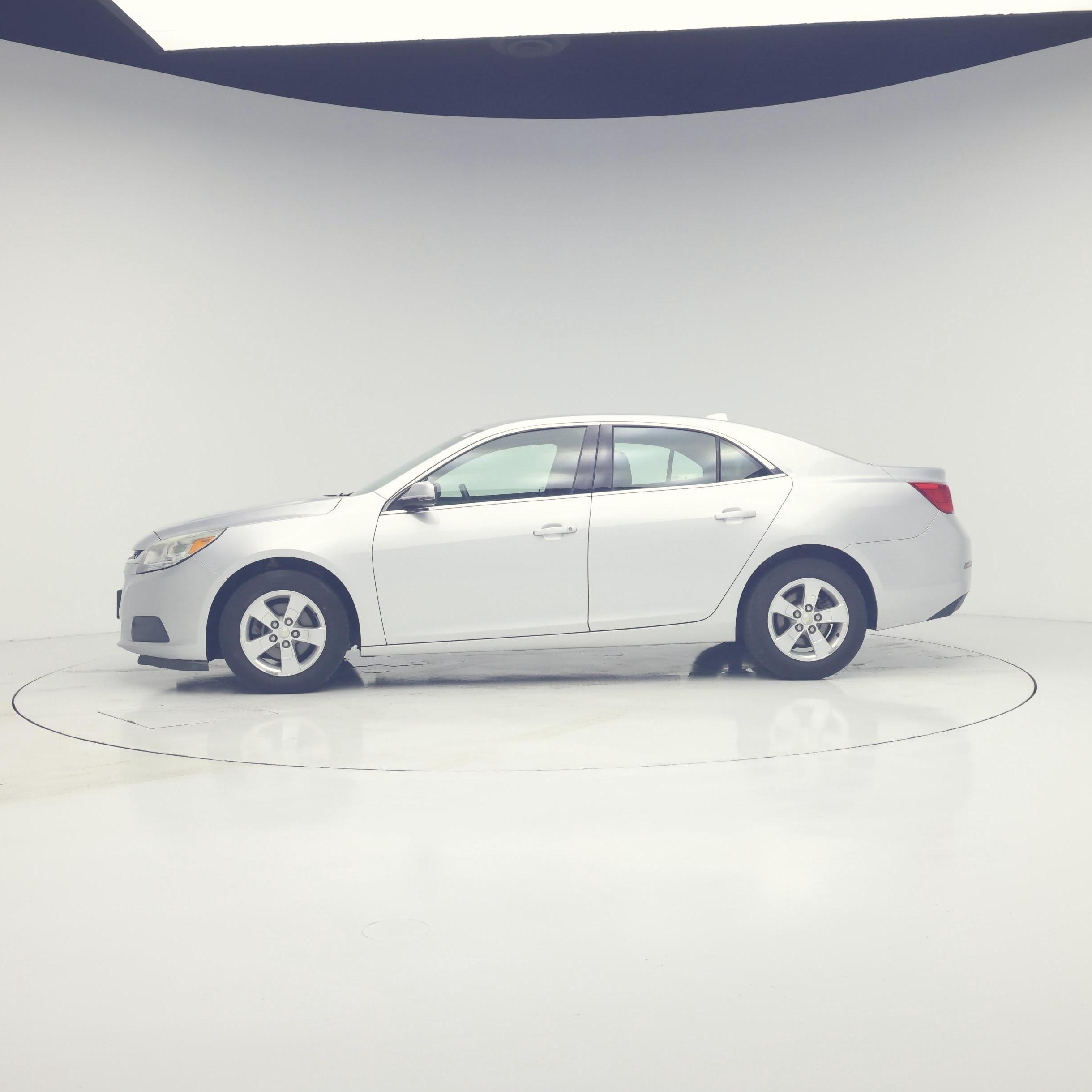 Thumbnail: 2014 Chevrolet Malibu - 3