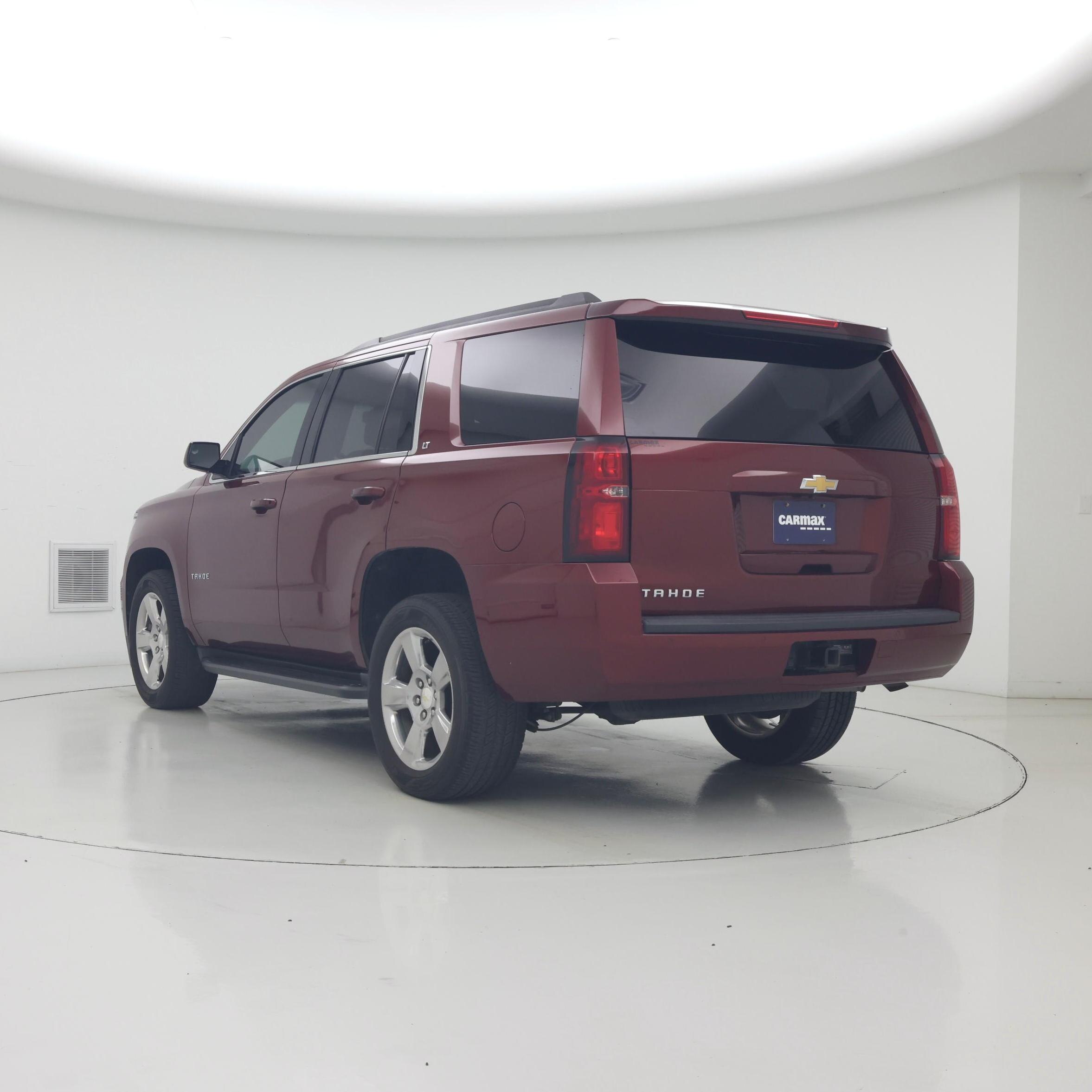 Thumbnail: 2018 Chevrolet Tahoe - 2