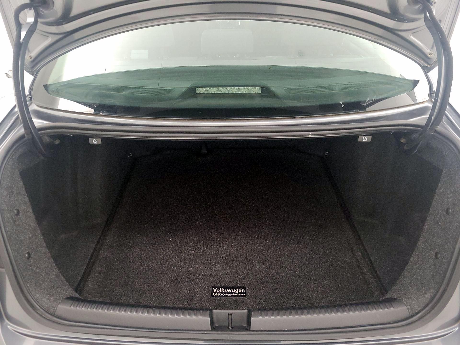 Thumbnail: 2016 Volkswagen Jetta - 20
