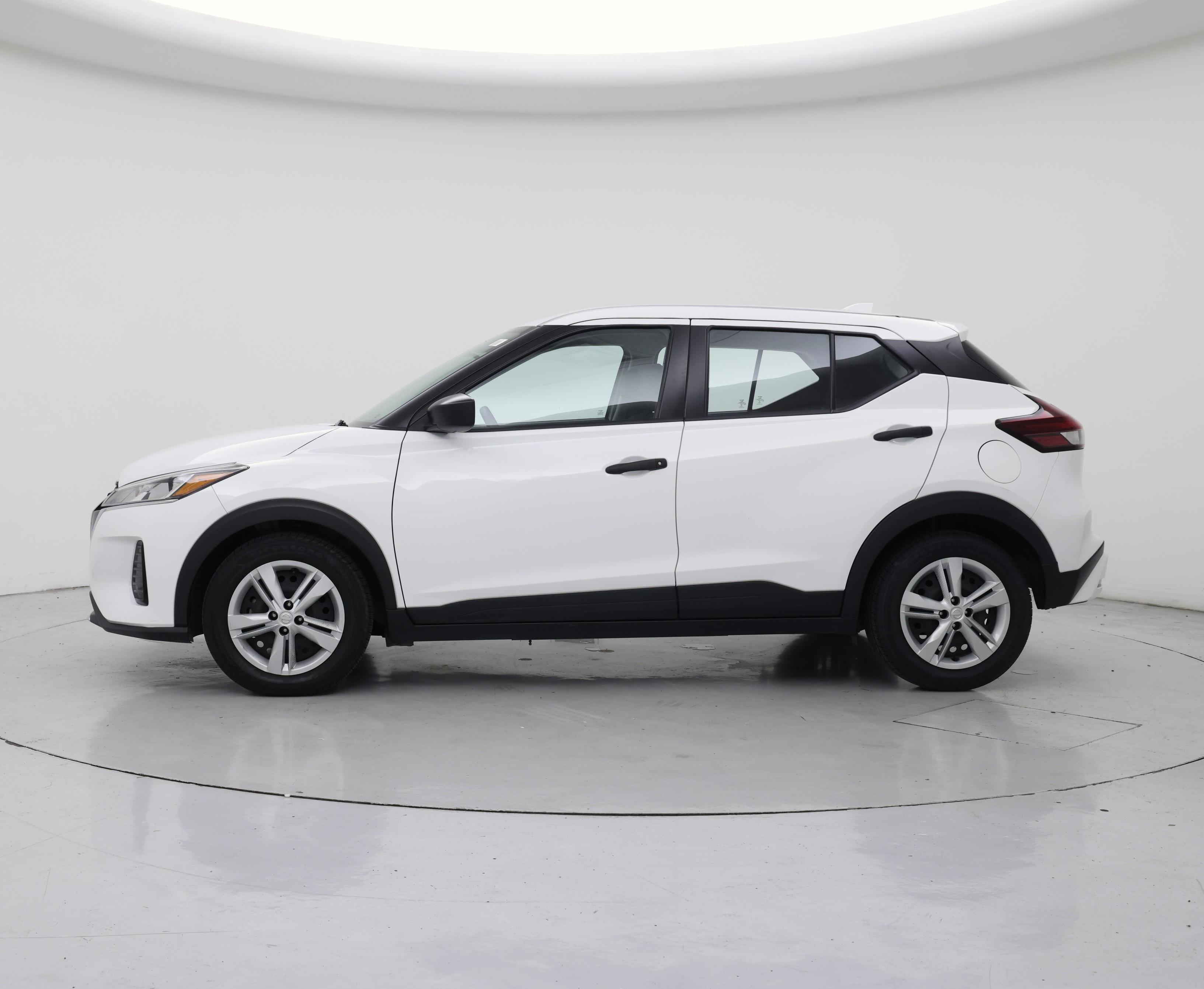 Thumbnail: 2021 Nissan Kicks - 3