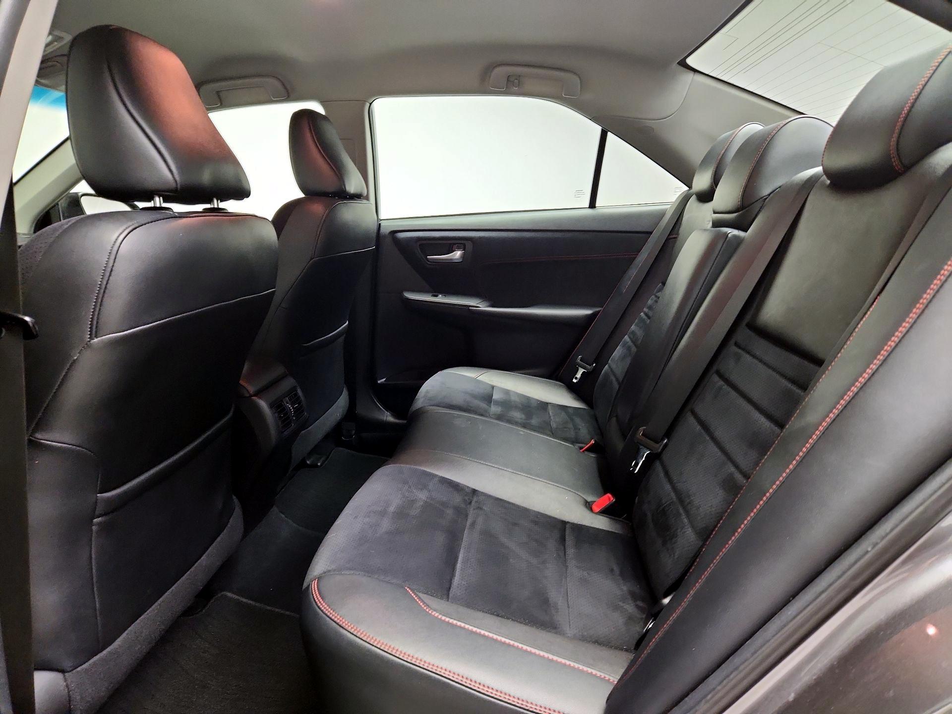 Thumbnail: 2015 Toyota Camry - 19