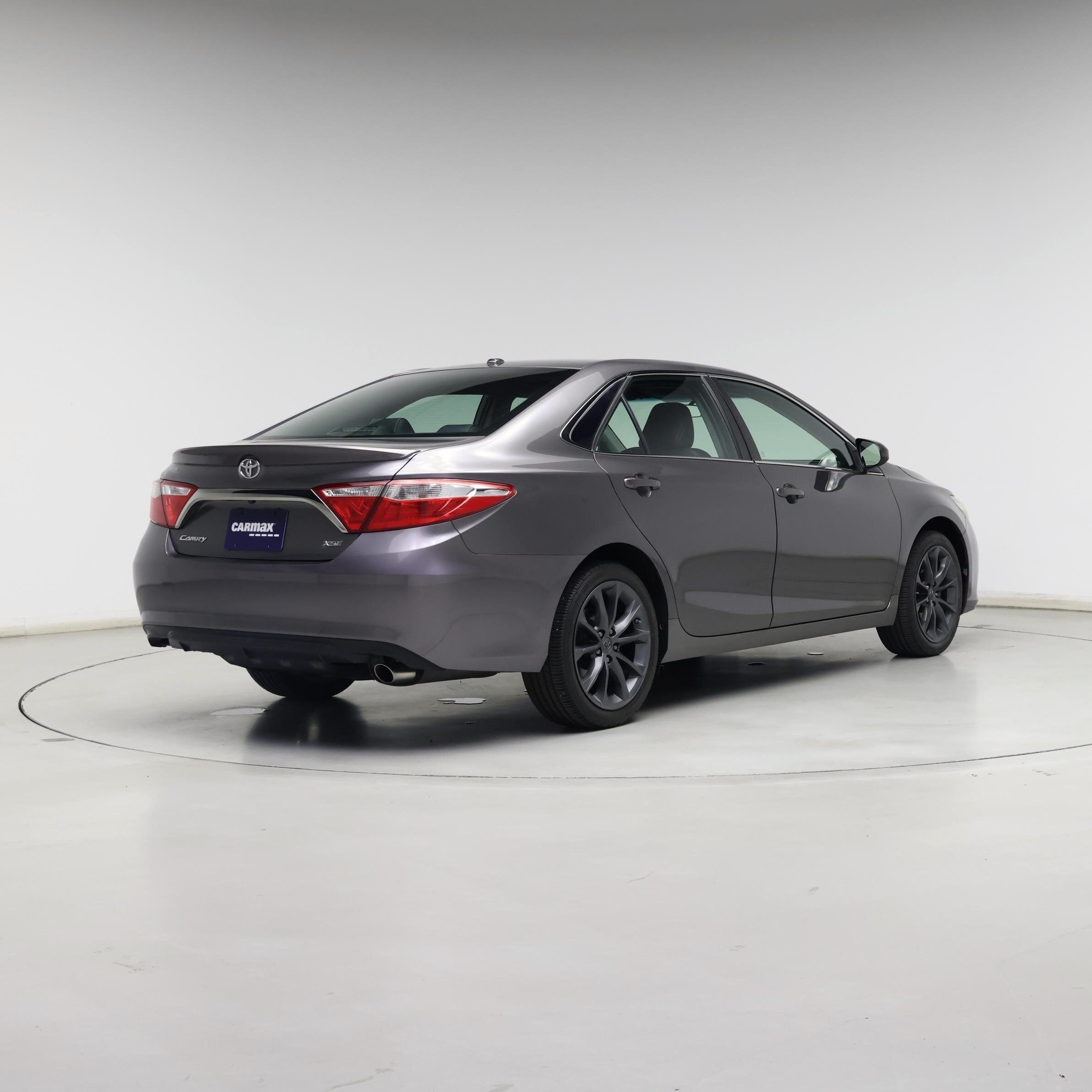 Thumbnail: 2015 Toyota Camry - 8