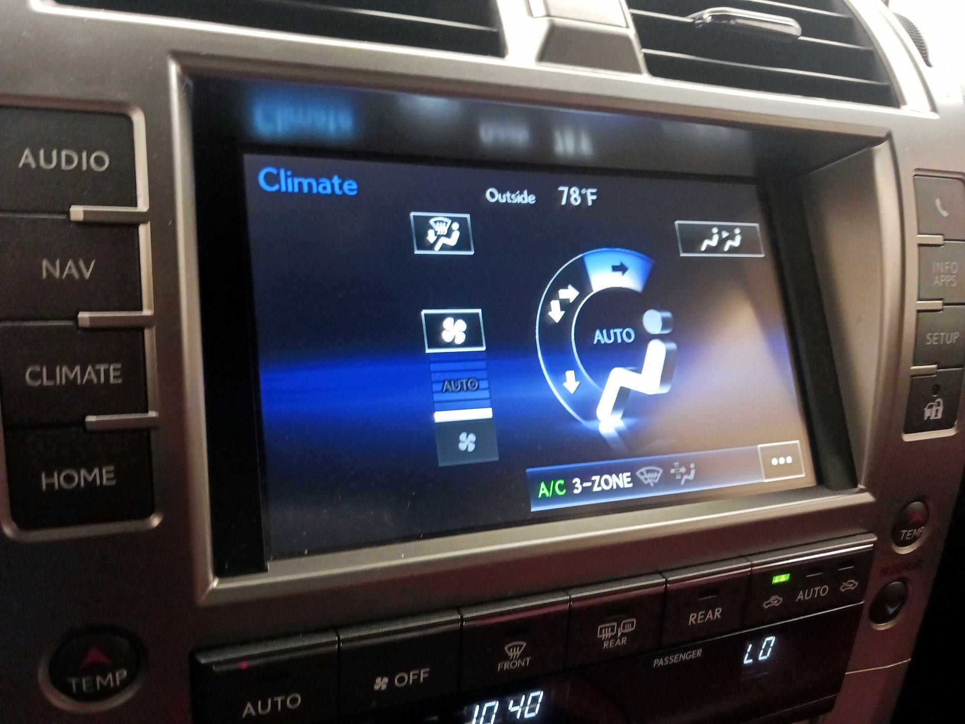 Thumbnail: 2021 Lexus GX - 17