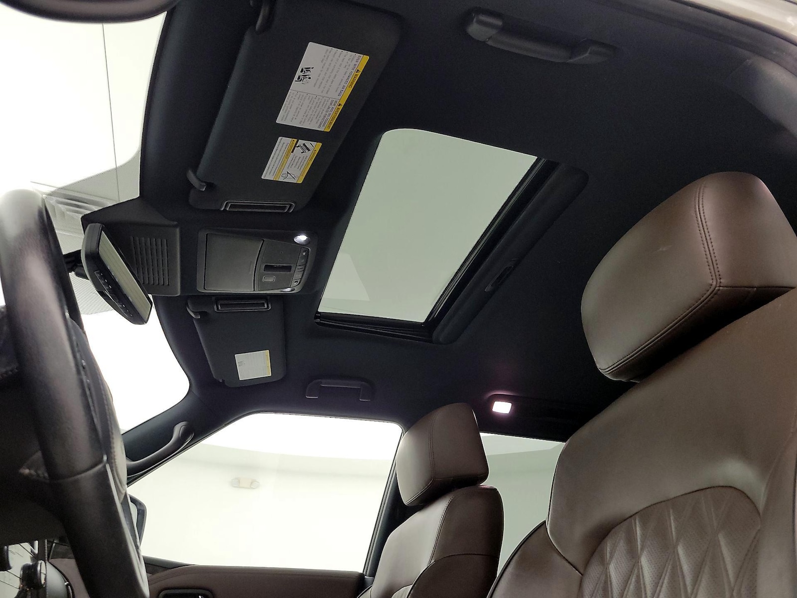 Sunroof(s) & Overhead Airbags