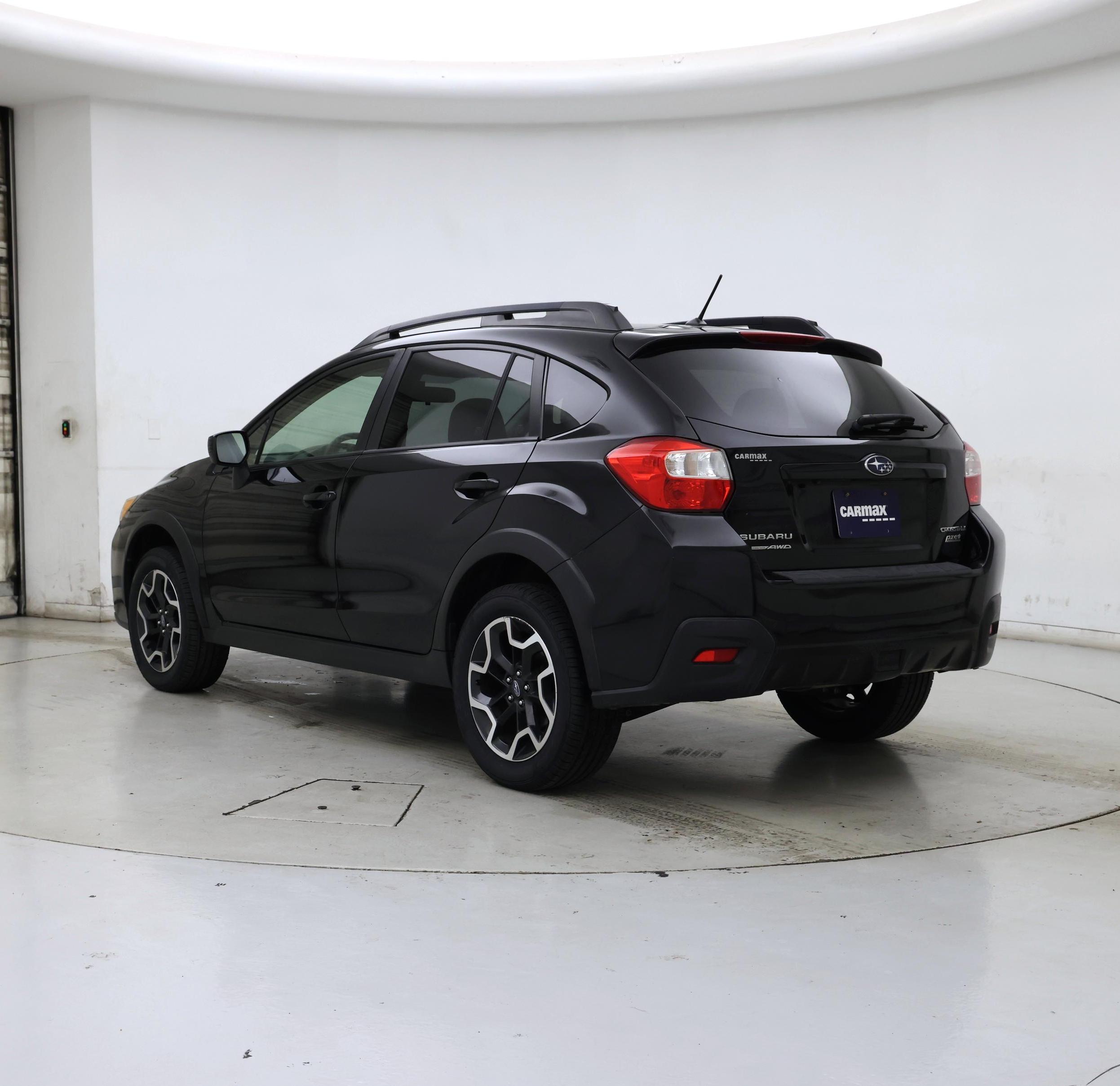 Thumbnail: 2017 Subaru Crosstrek - 2