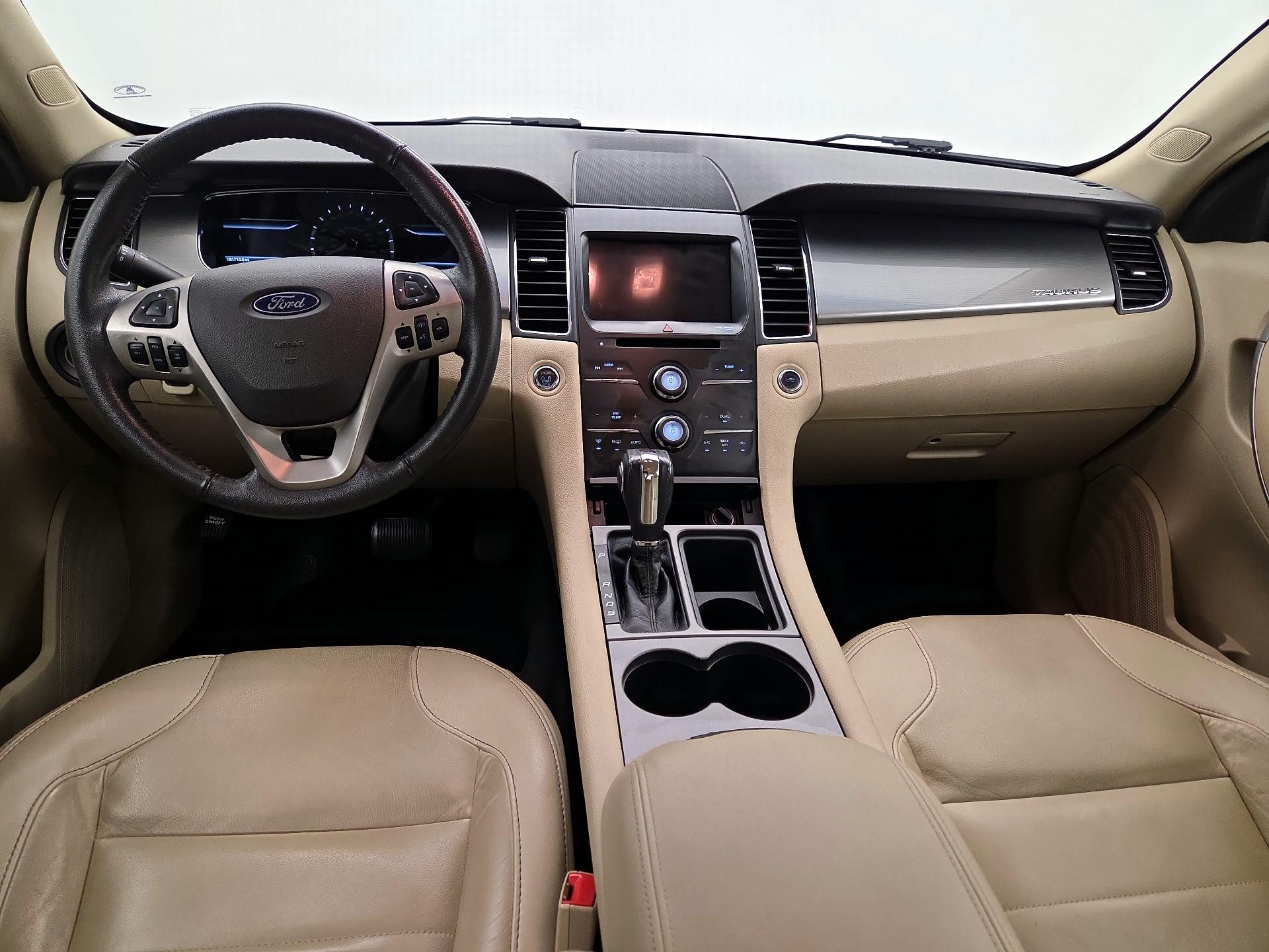 Thumbnail: 2018 Ford Taurus - 9