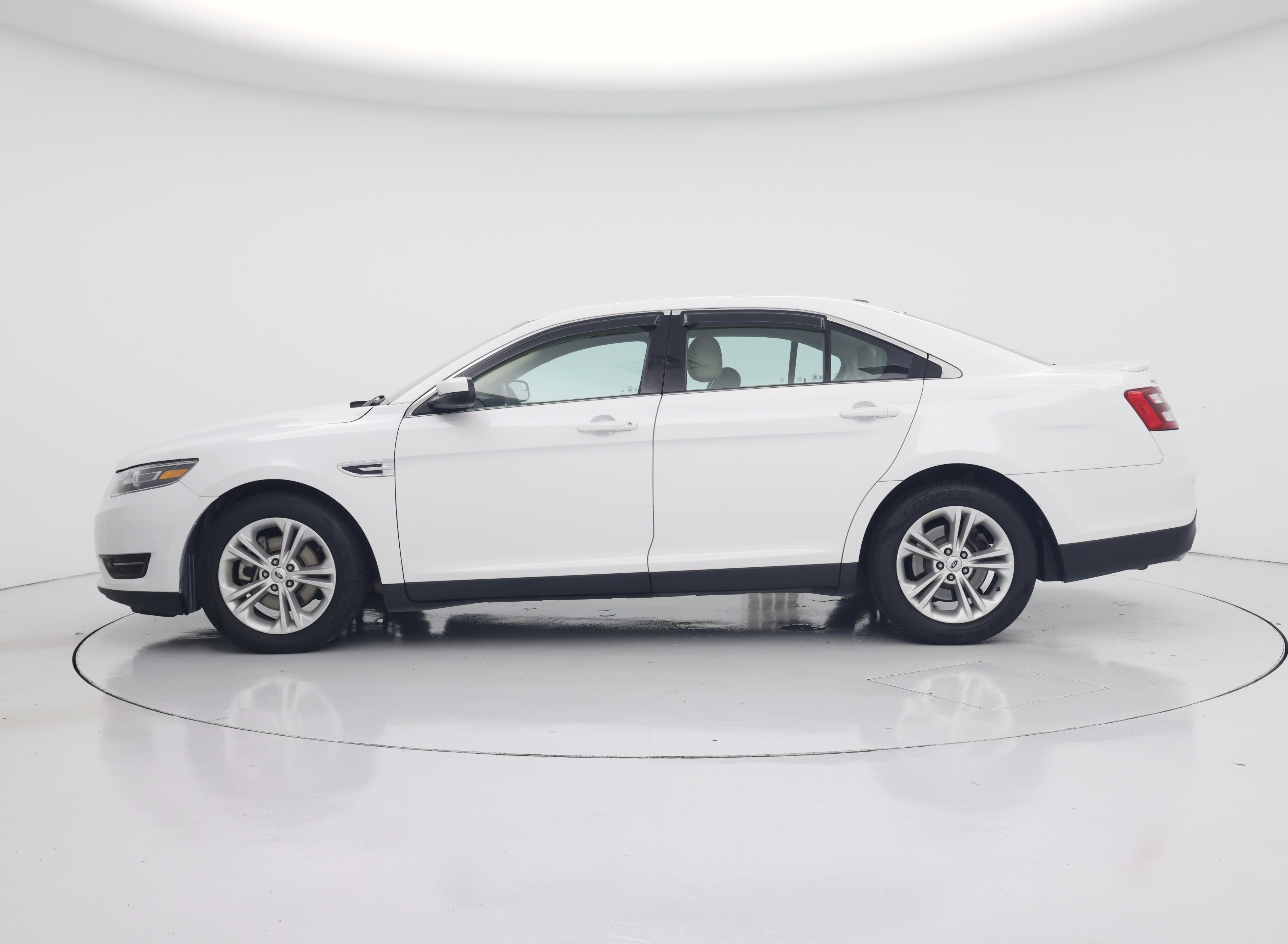 Thumbnail: 2018 Ford Taurus - 3