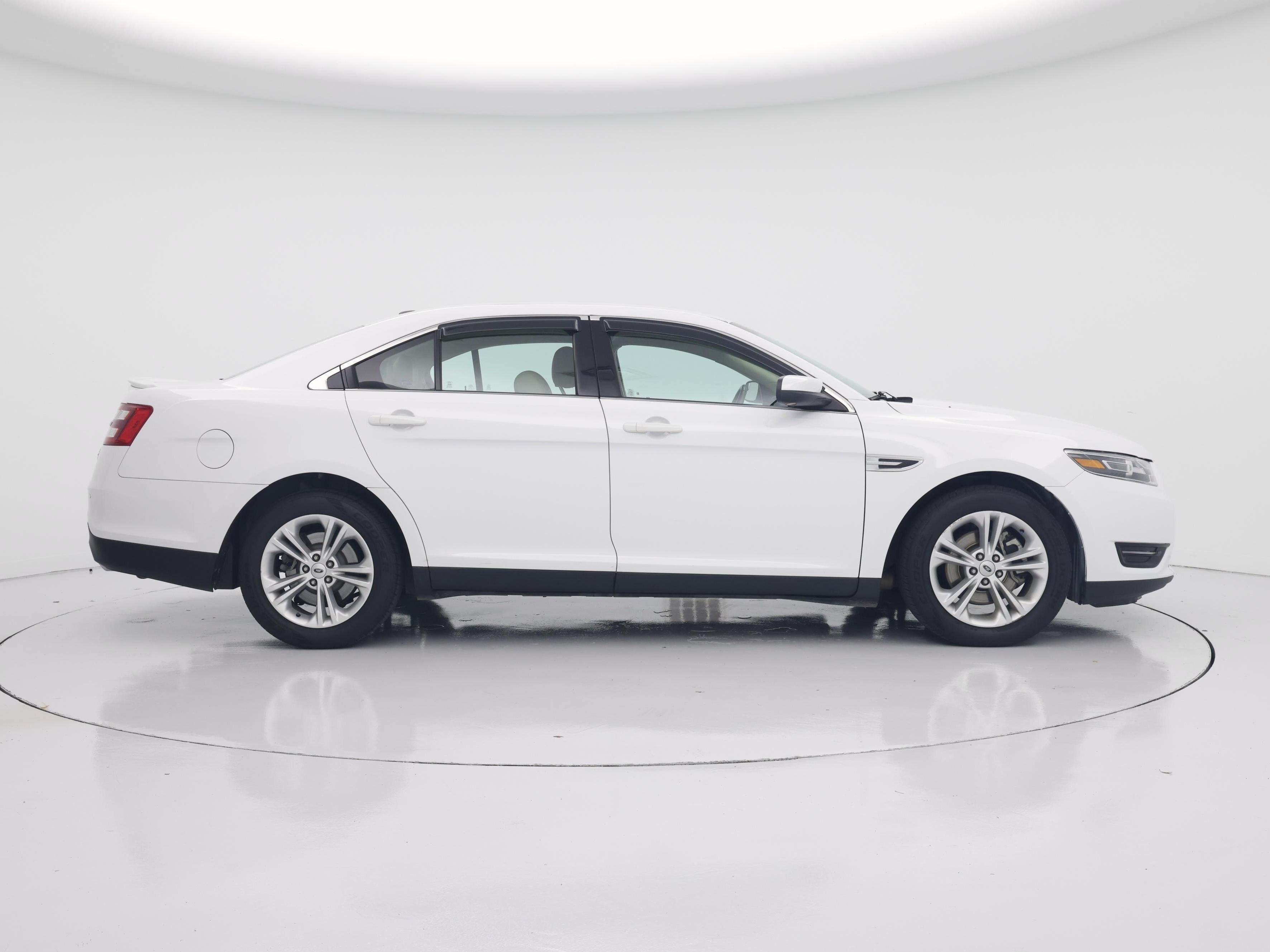 Thumbnail: 2018 Ford Taurus - 7