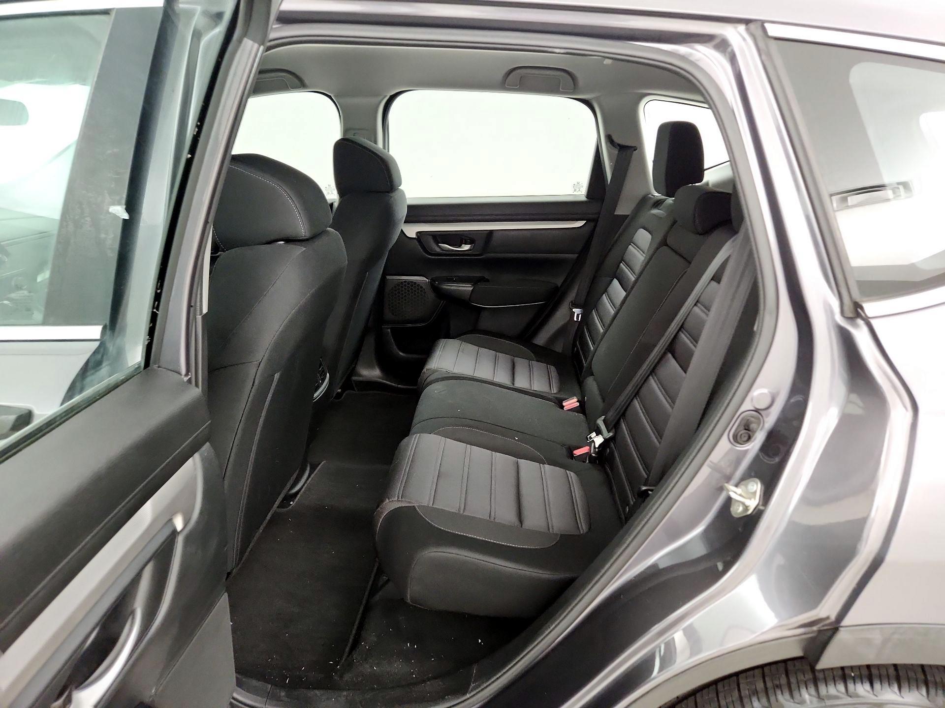 Thumbnail: 2018 Honda CR-V - 17