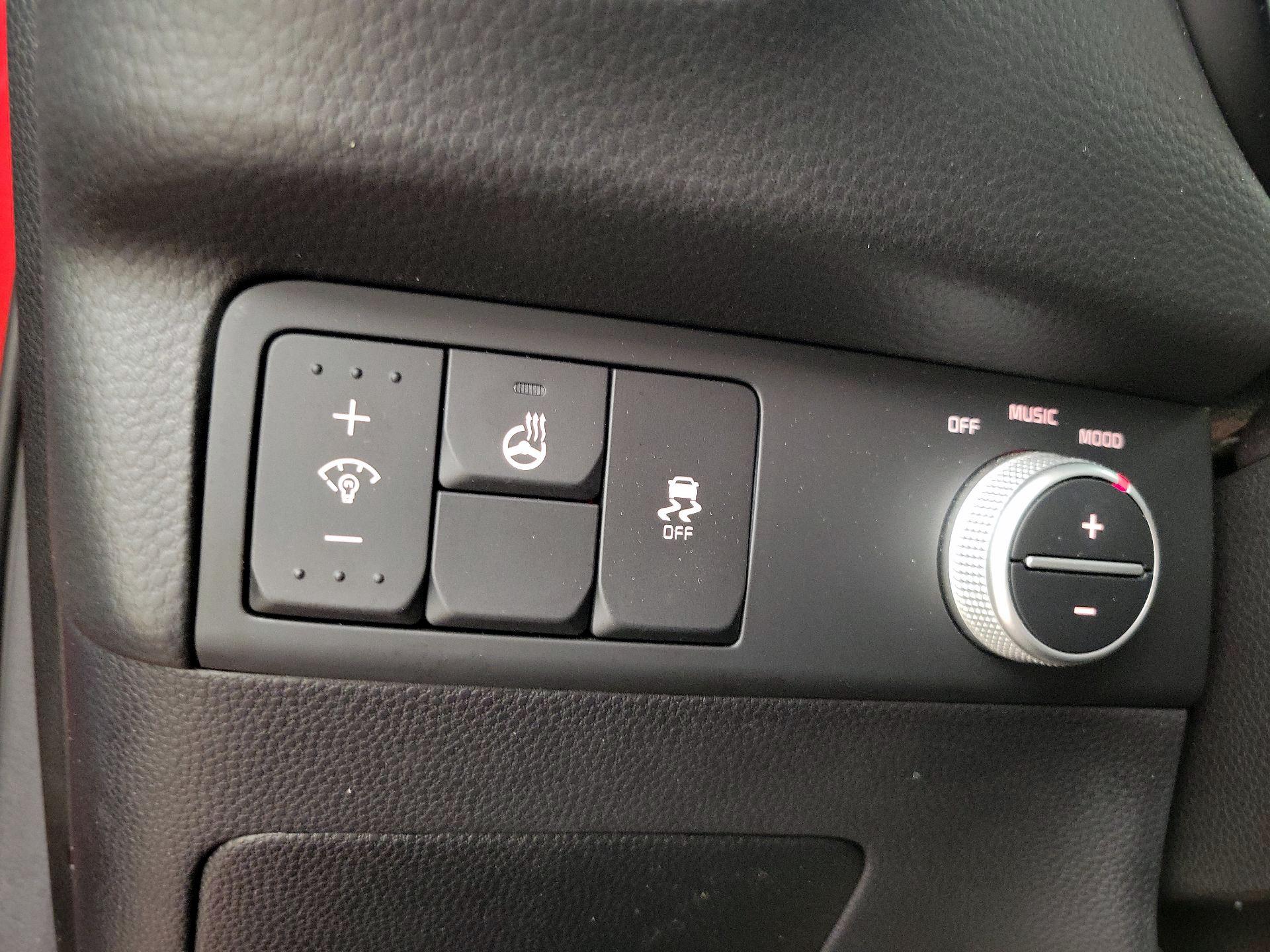 Thumbnail: 2019 Kia Soul - 13