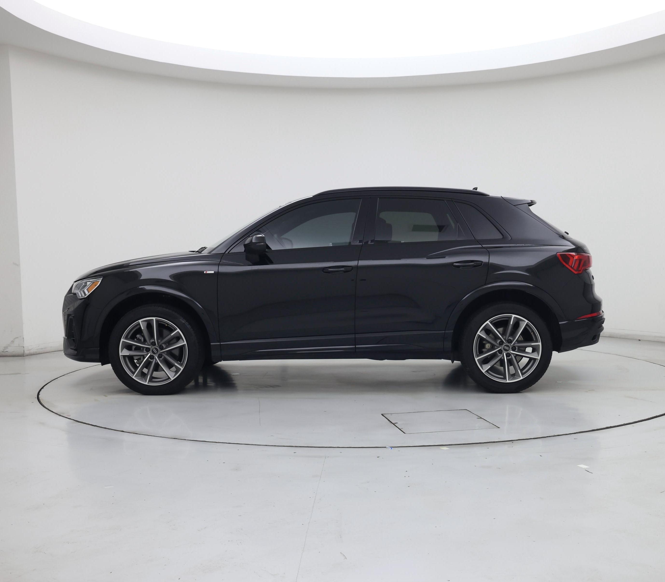 Thumbnail: 2025 Audi Q3 - 3