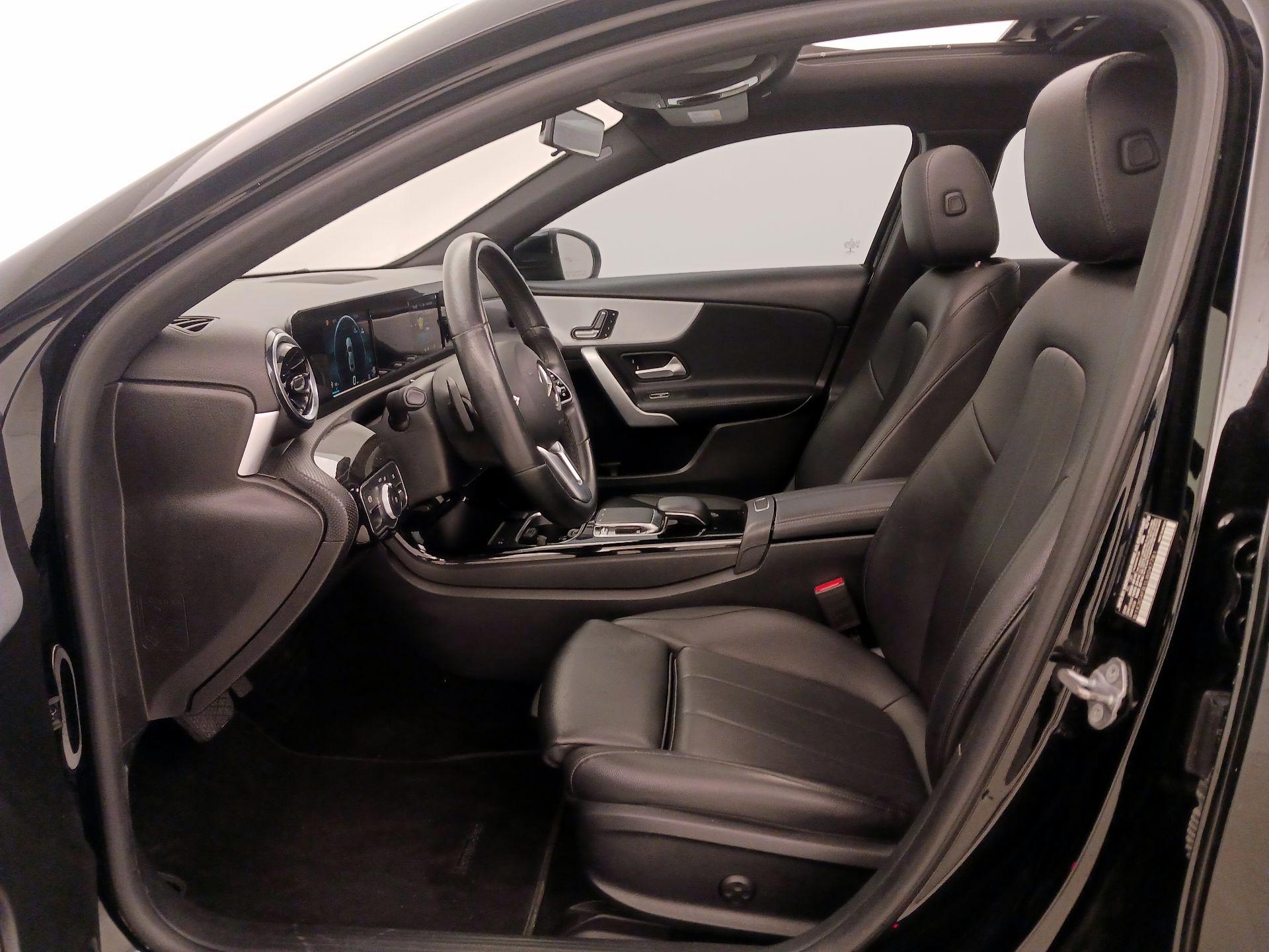 Thumbnail: 2020 Mercedes-Benz A-Class - 11