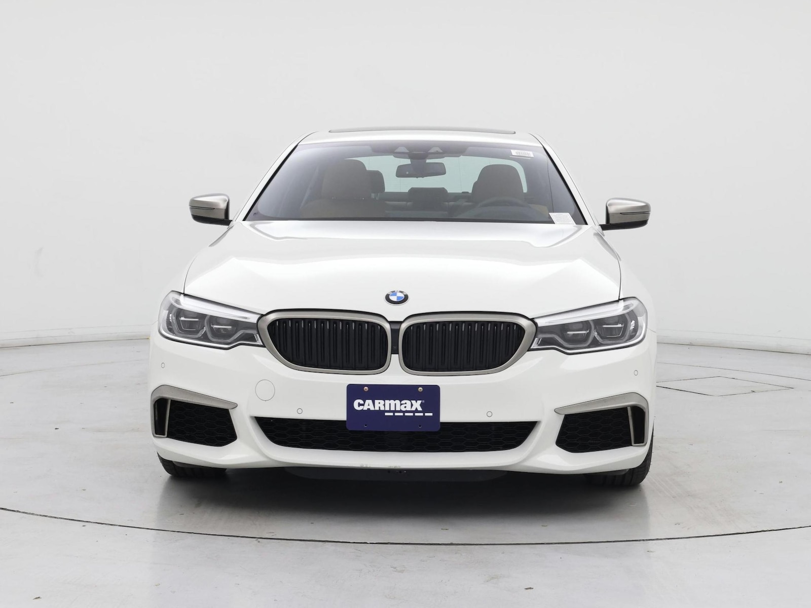 2020 BMW 5 Series M550i - Photo 6