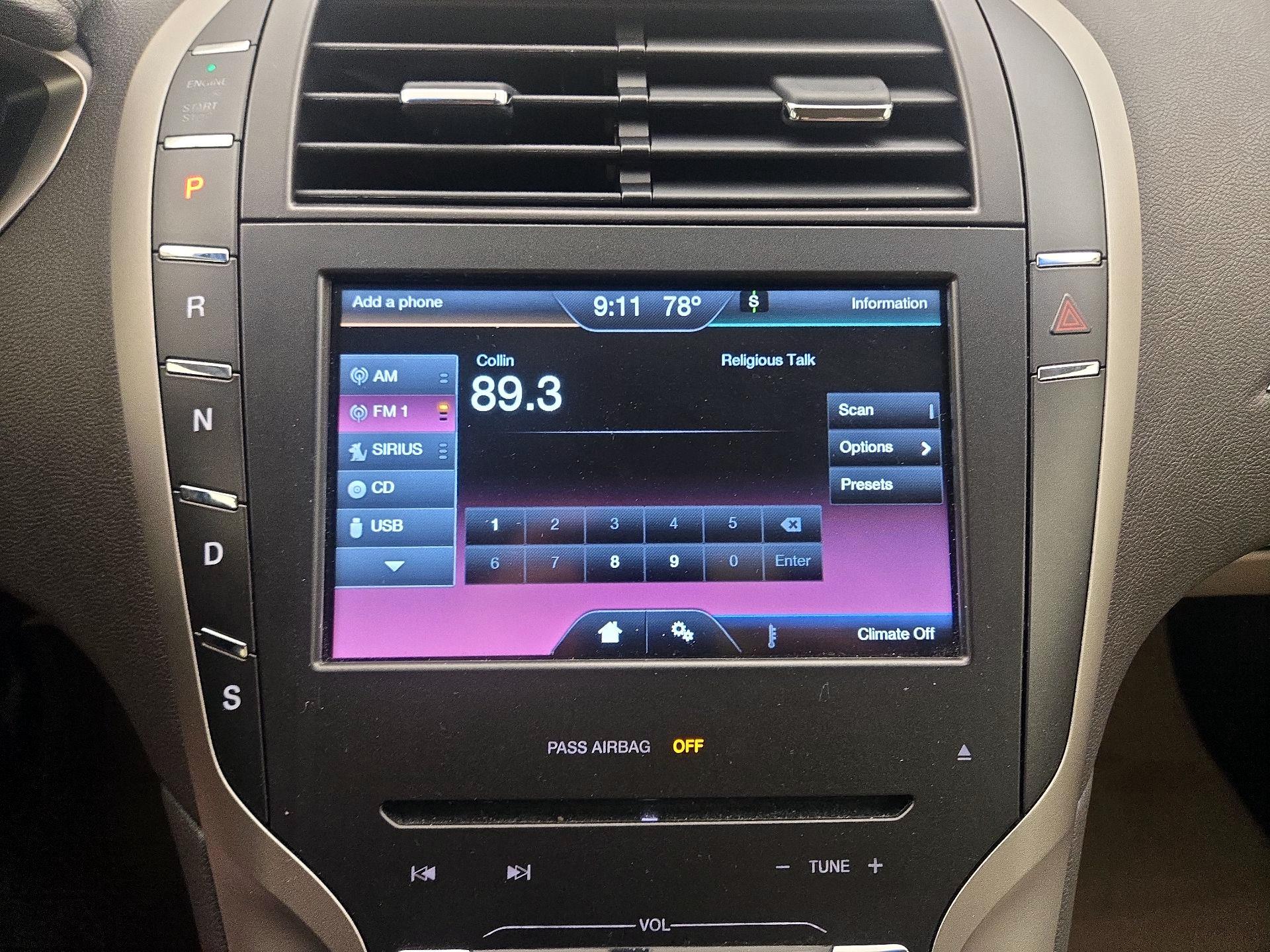 Thumbnail: 2016 Lincoln MKZ - 15
