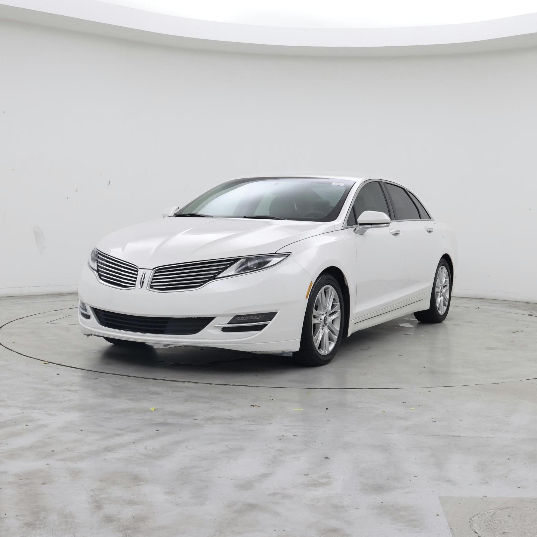 Thumbnail: 2016 Lincoln MKZ - 4