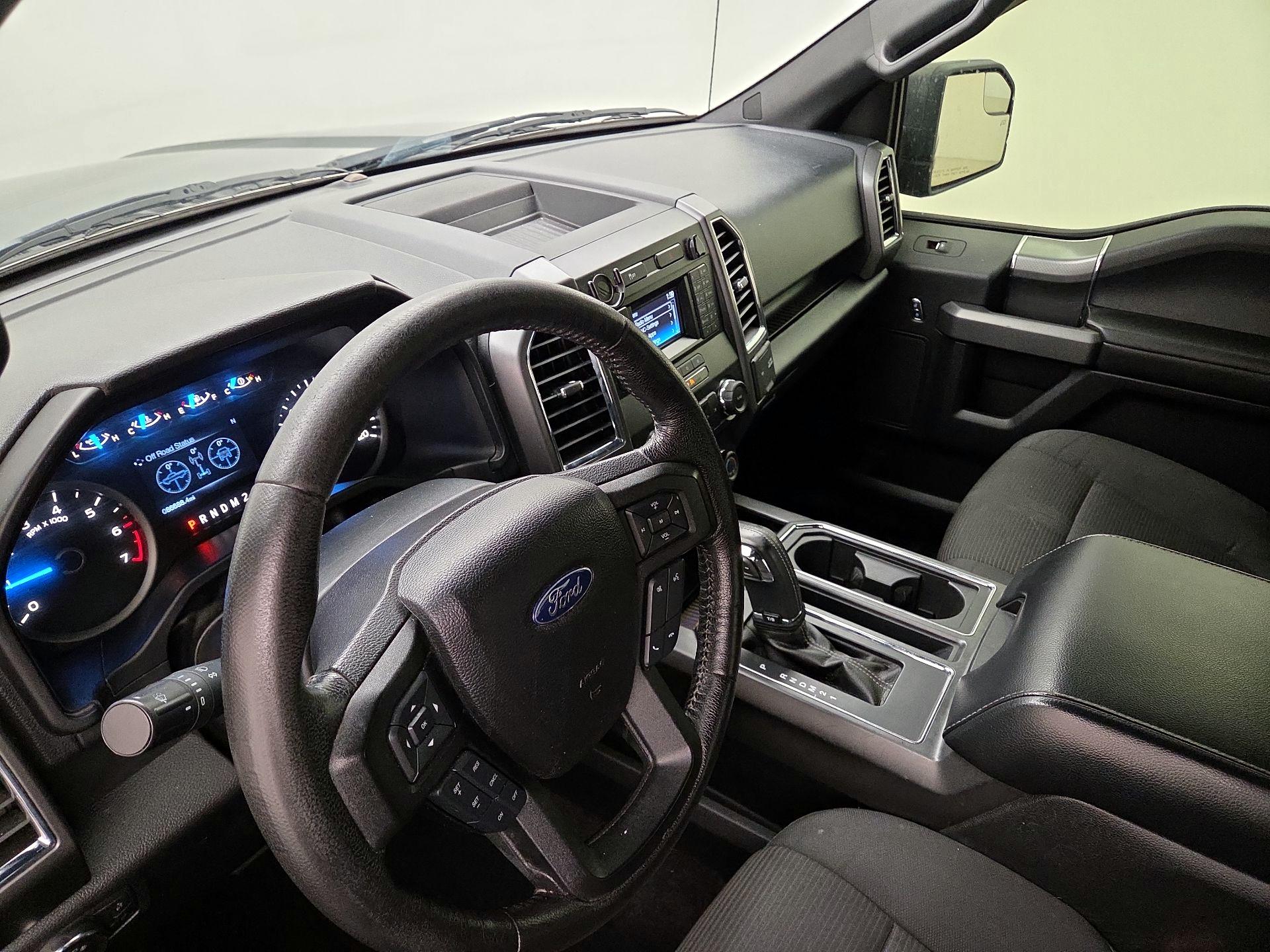 Thumbnail: 2016 Ford F-150 - 9