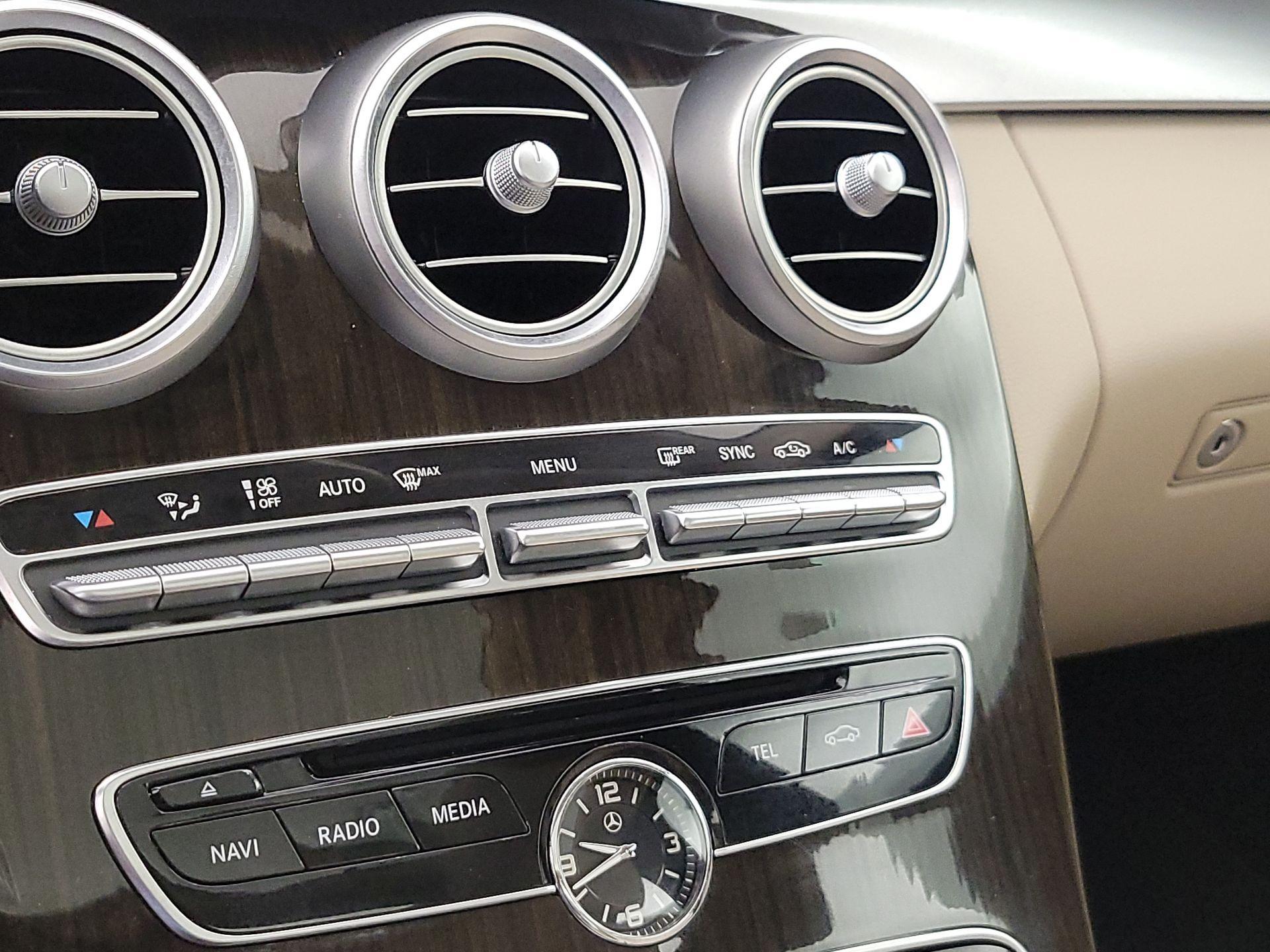 Thumbnail: 2018 Mercedes-Benz C-Class - 17