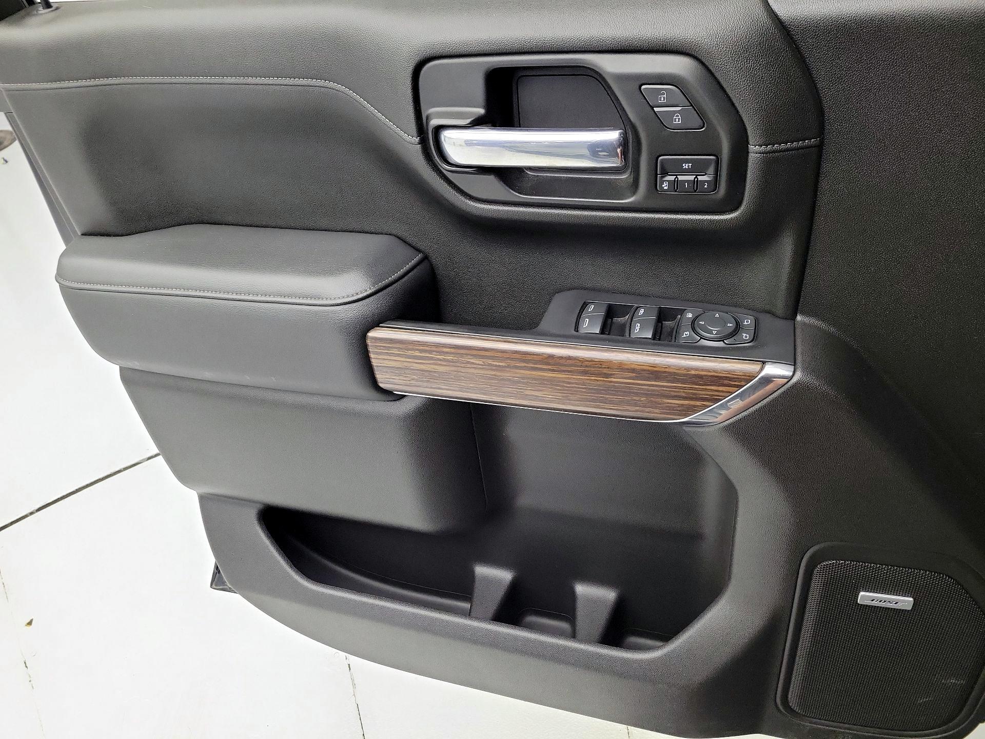 Thumbnail: 2021 Chevrolet Silverado 1500 - 12