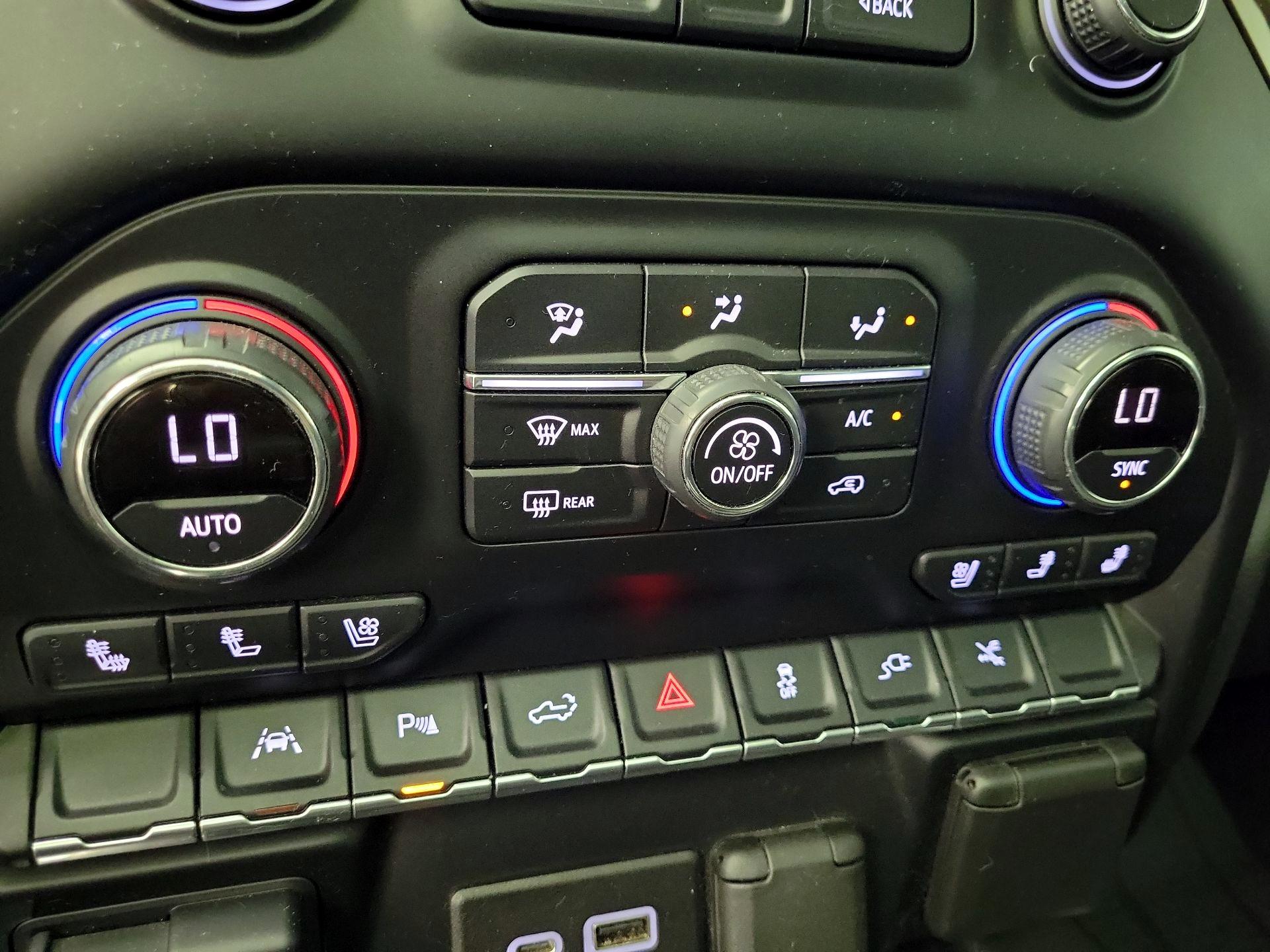 Thumbnail: 2021 Chevrolet Silverado 1500 - 16
