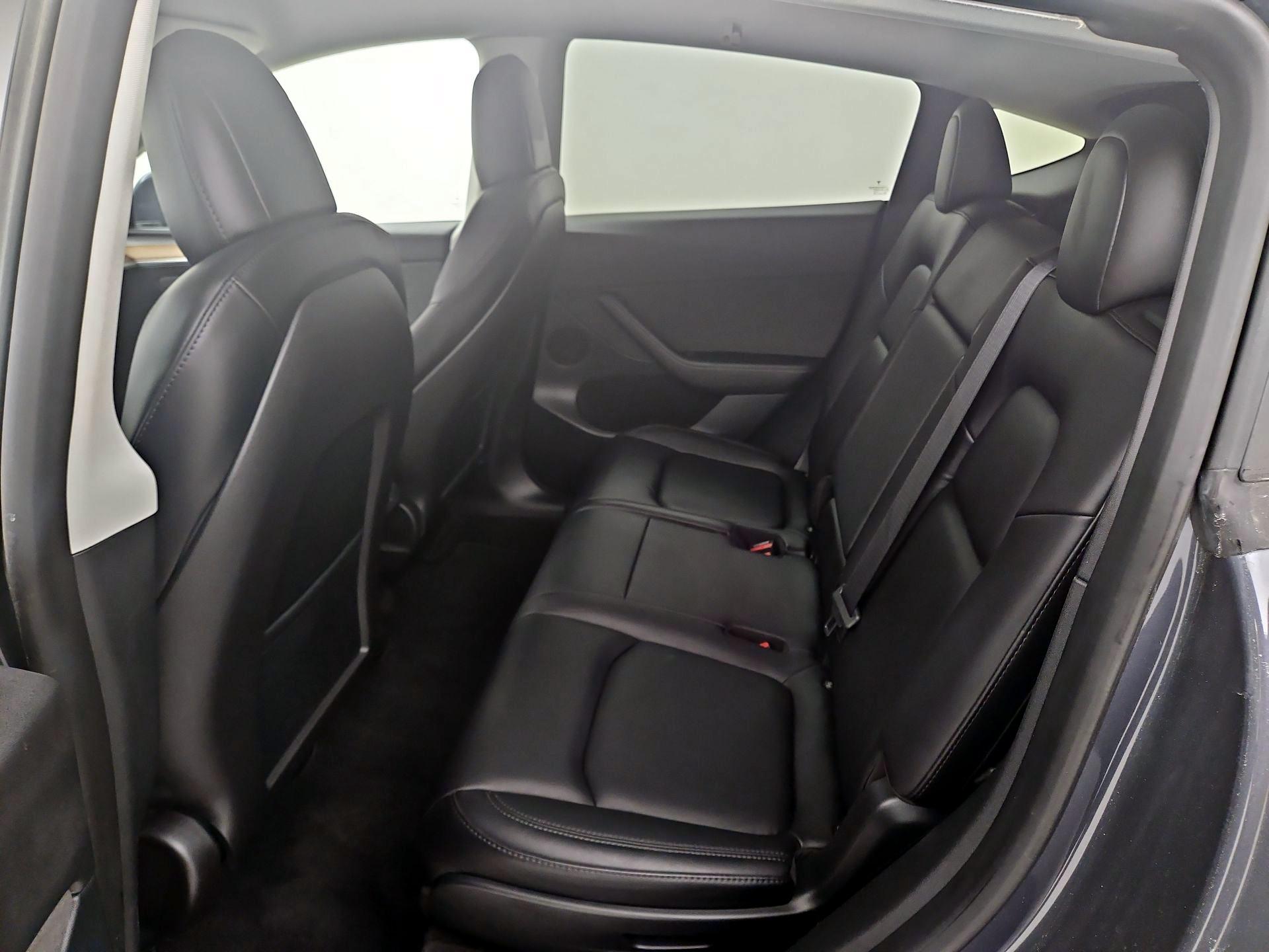 Thumbnail: 2023 Tesla Model Y - 20