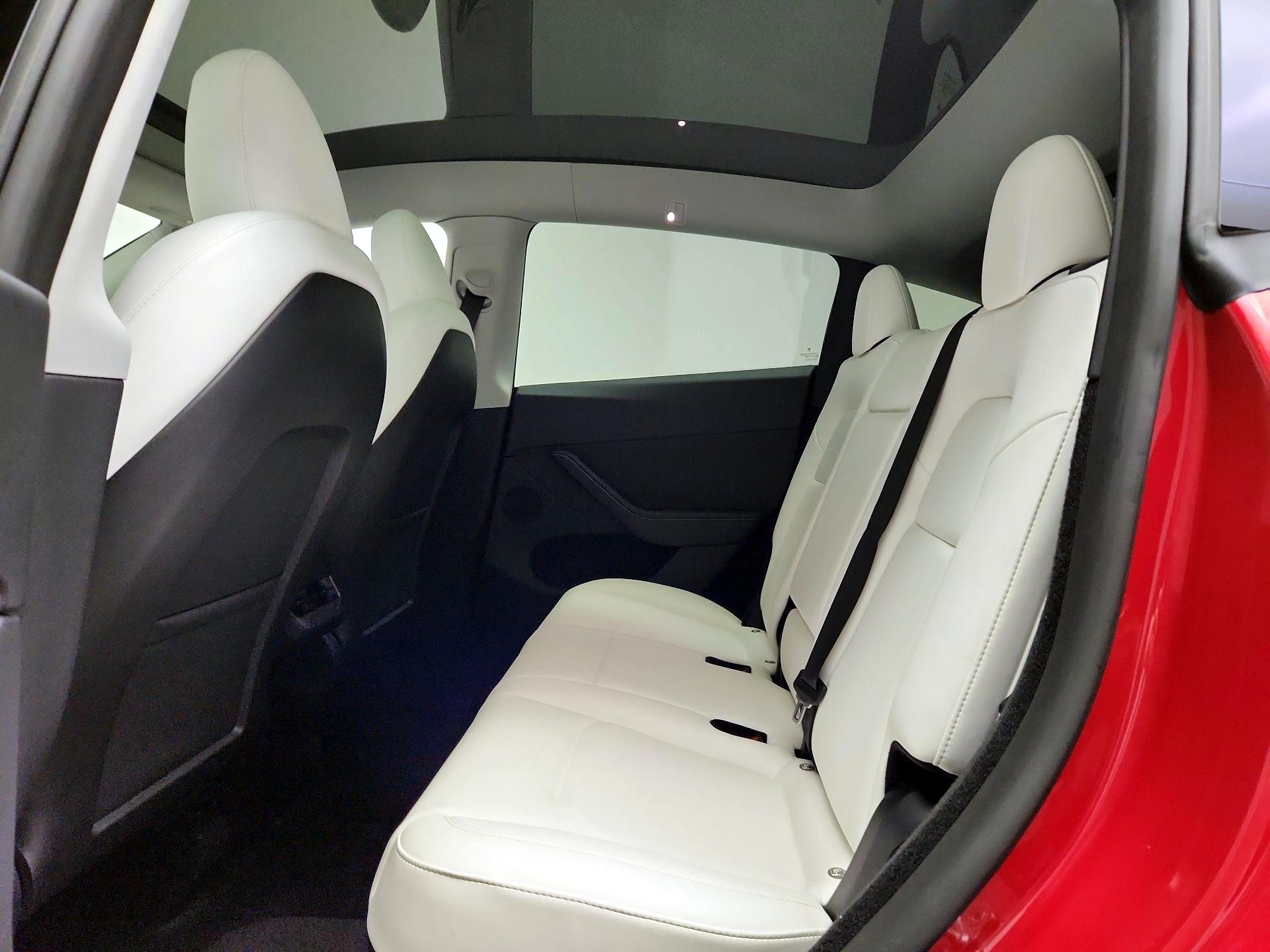 Thumbnail: 2023 Tesla Model Y - 19