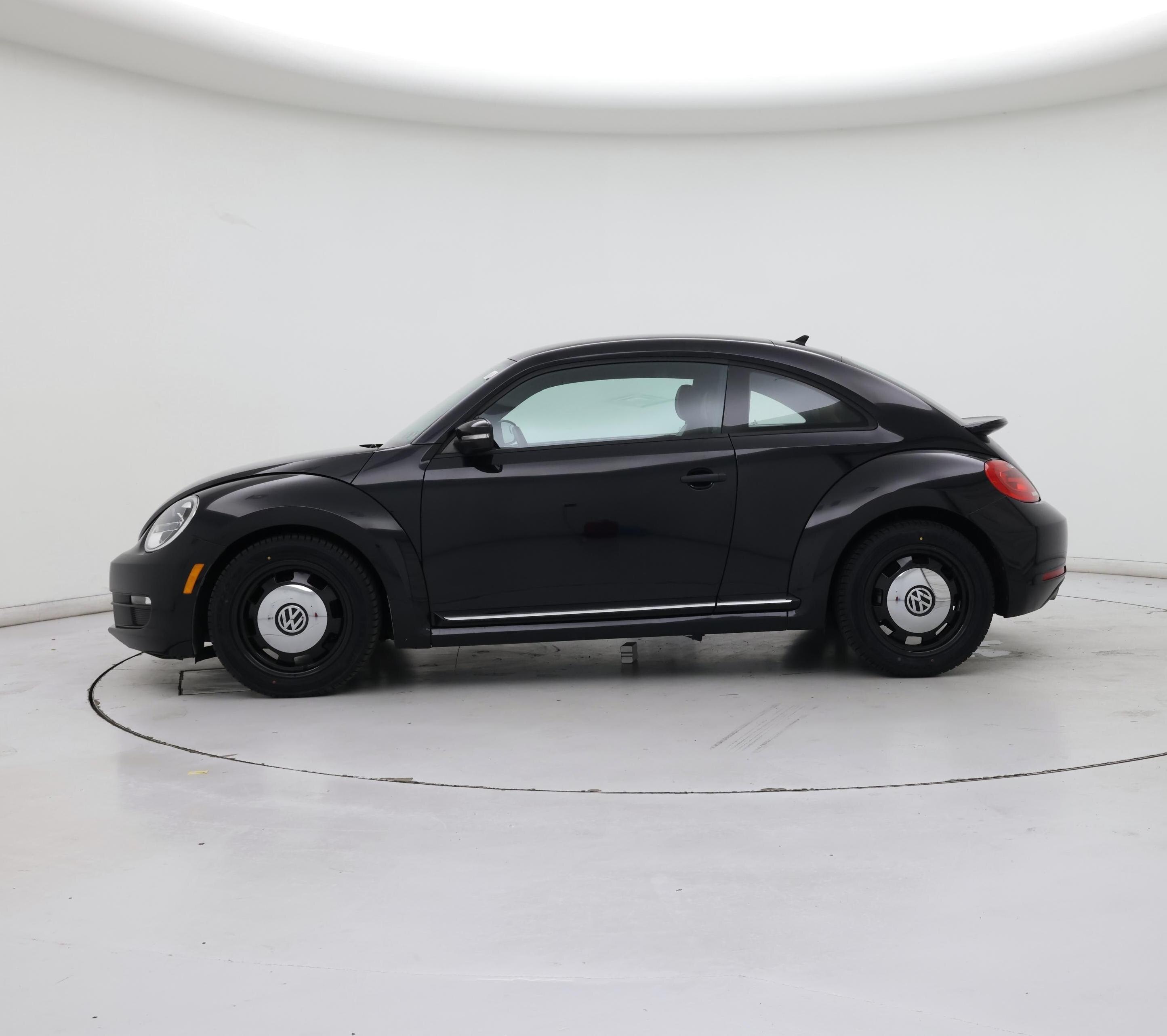 Thumbnail: 2016 Volkswagen Beetle - 3