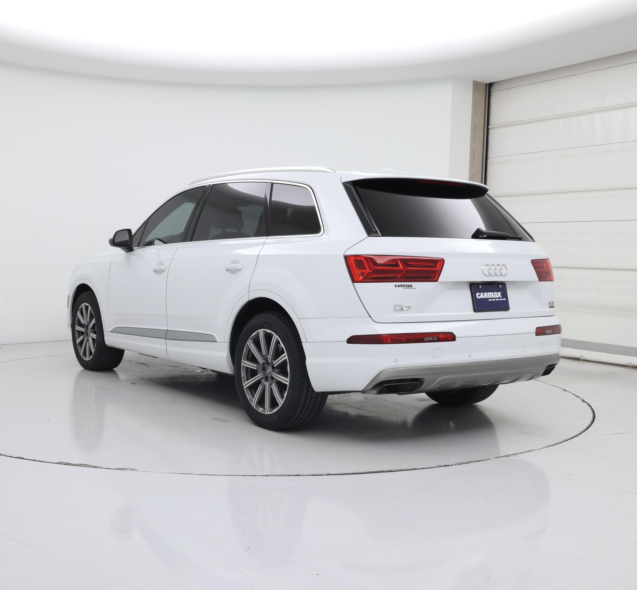 Thumbnail: 2018 Audi Q7 - 2