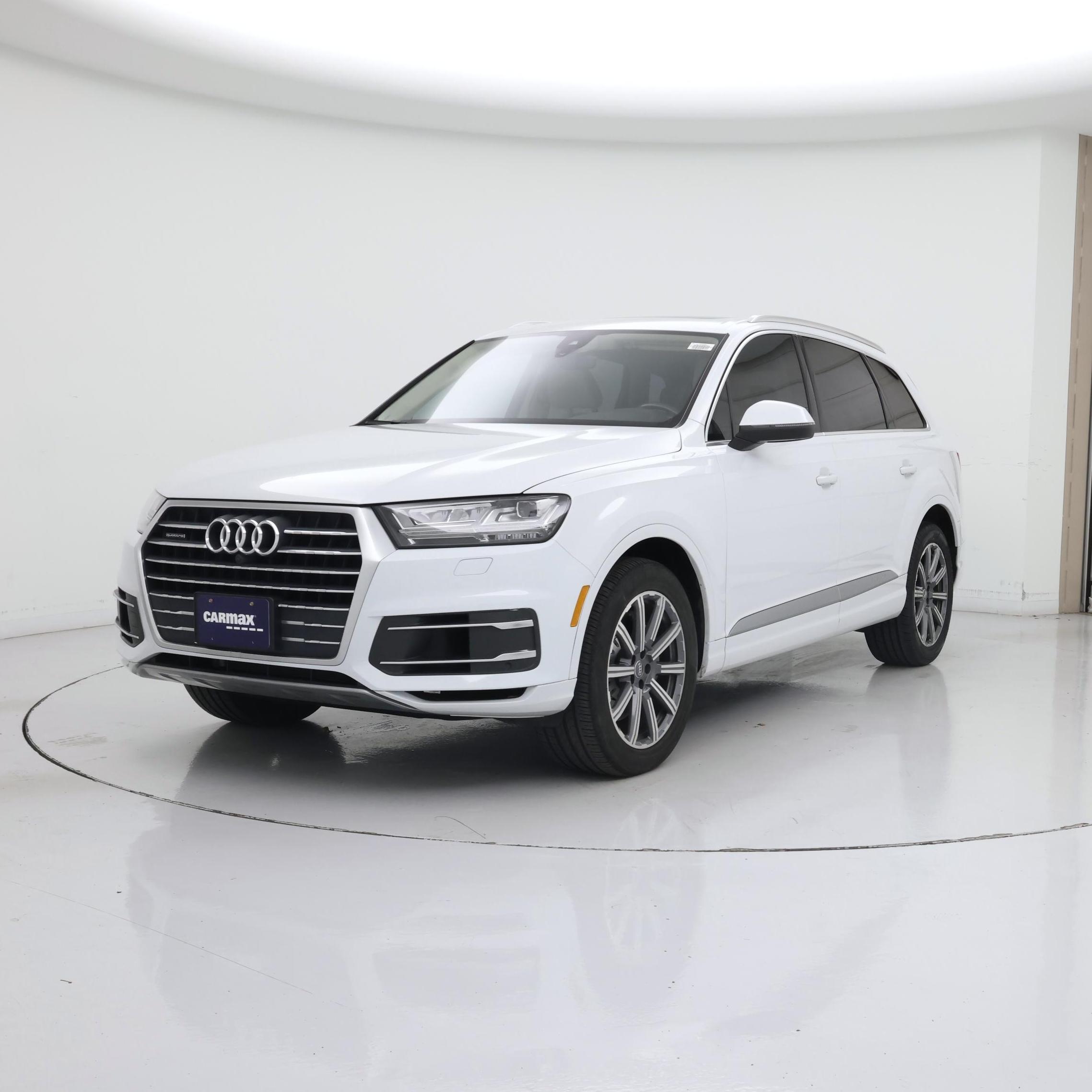 Thumbnail: 2018 Audi Q7 - 4