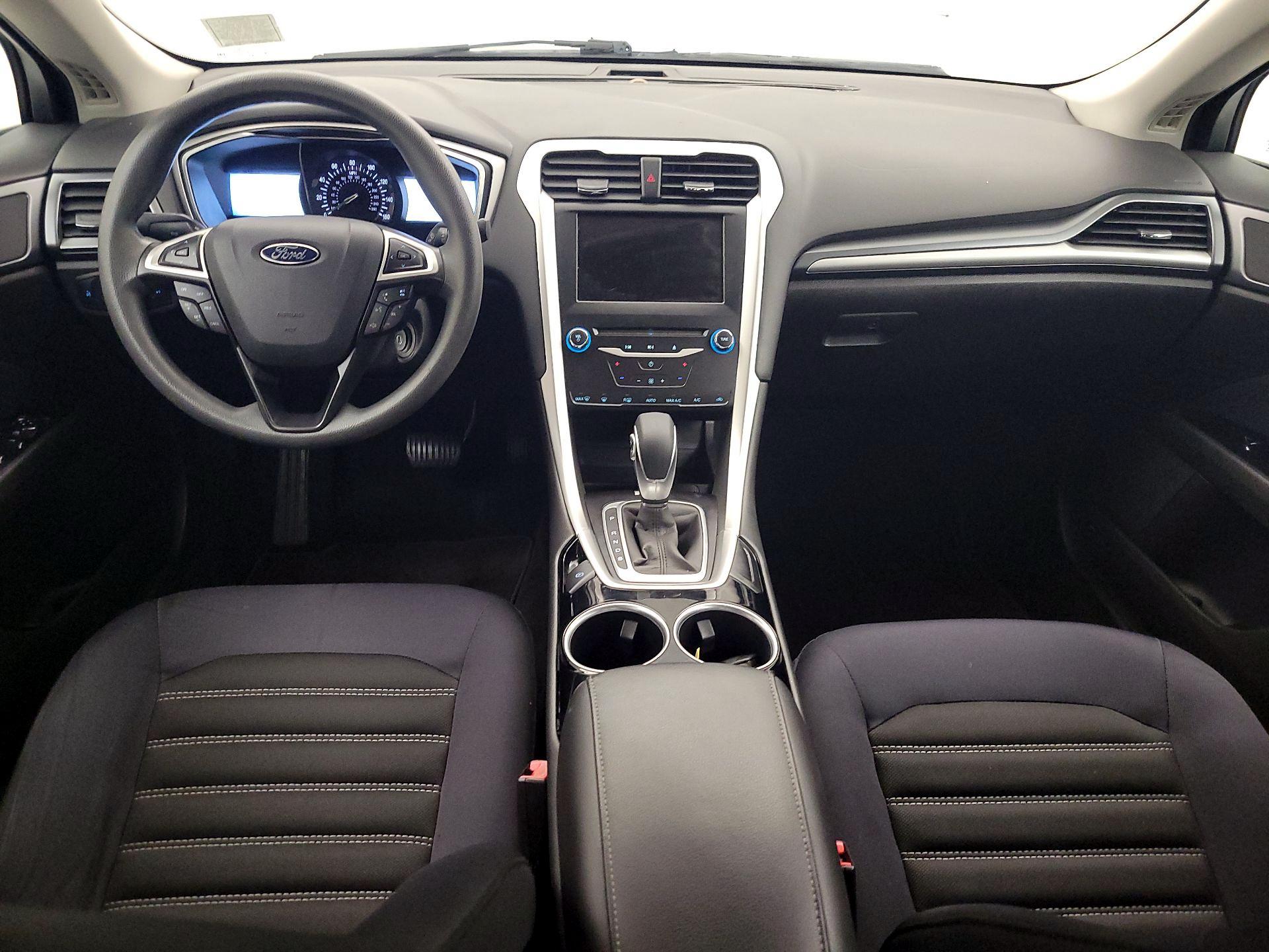 Thumbnail: 2014 Ford Fusion - 9