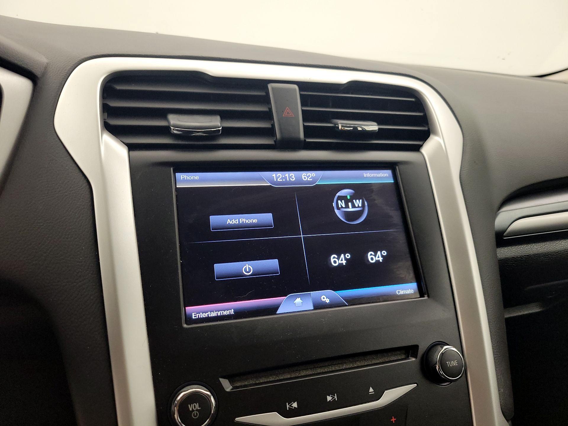 Thumbnail: 2014 Ford Fusion - 15