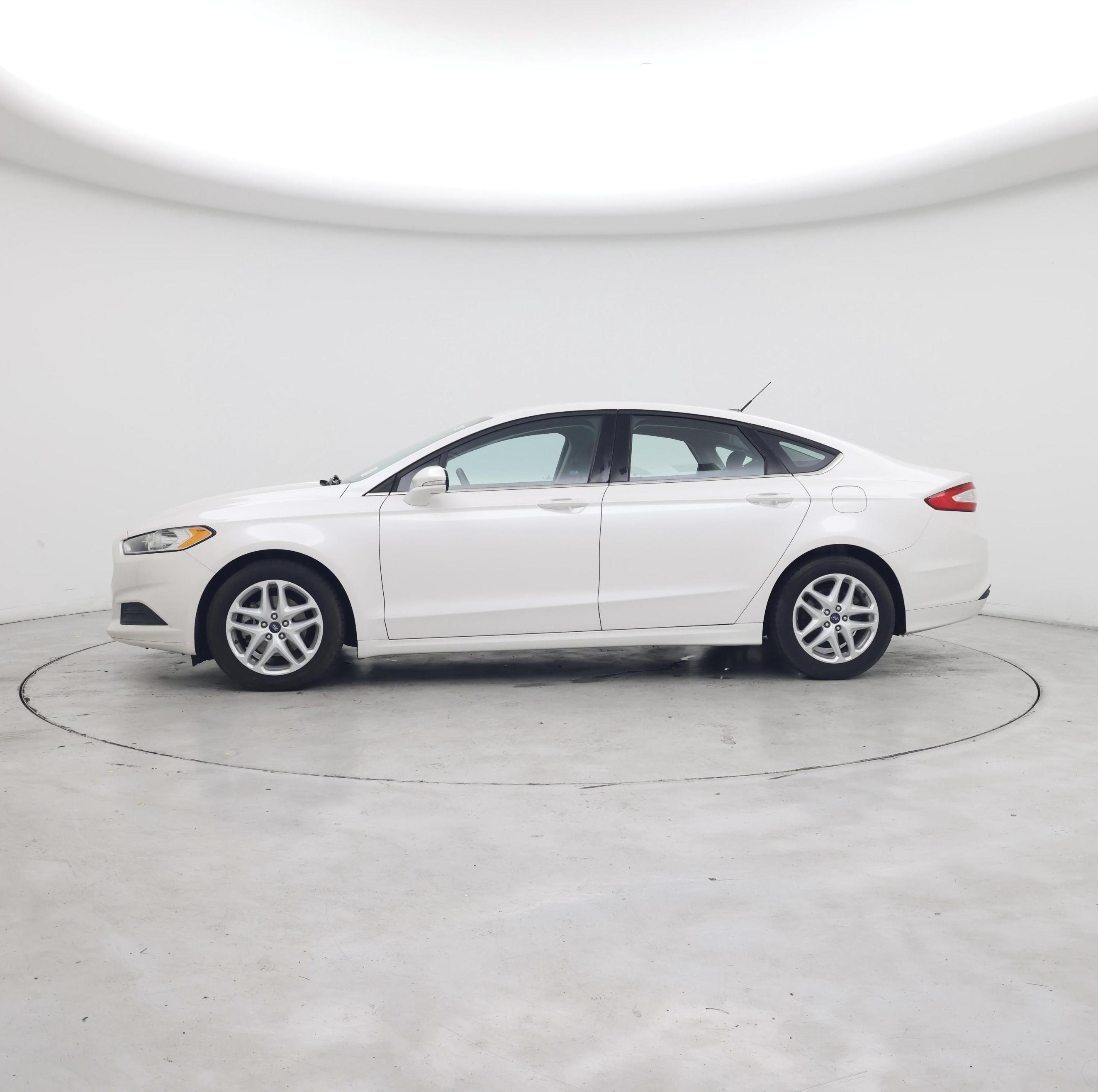 Thumbnail: 2014 Ford Fusion - 3