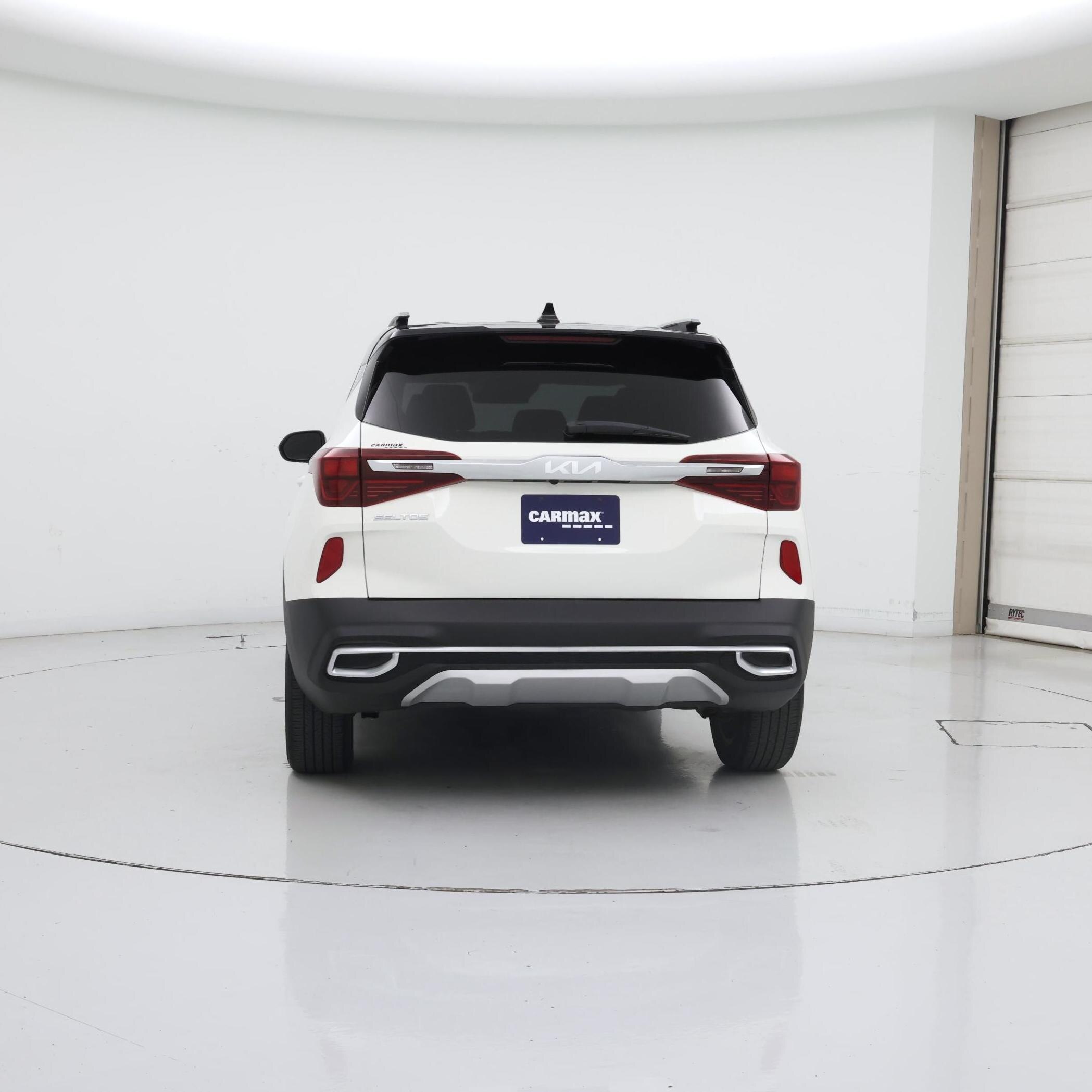 Thumbnail: 2023 Kia Seltos - 6