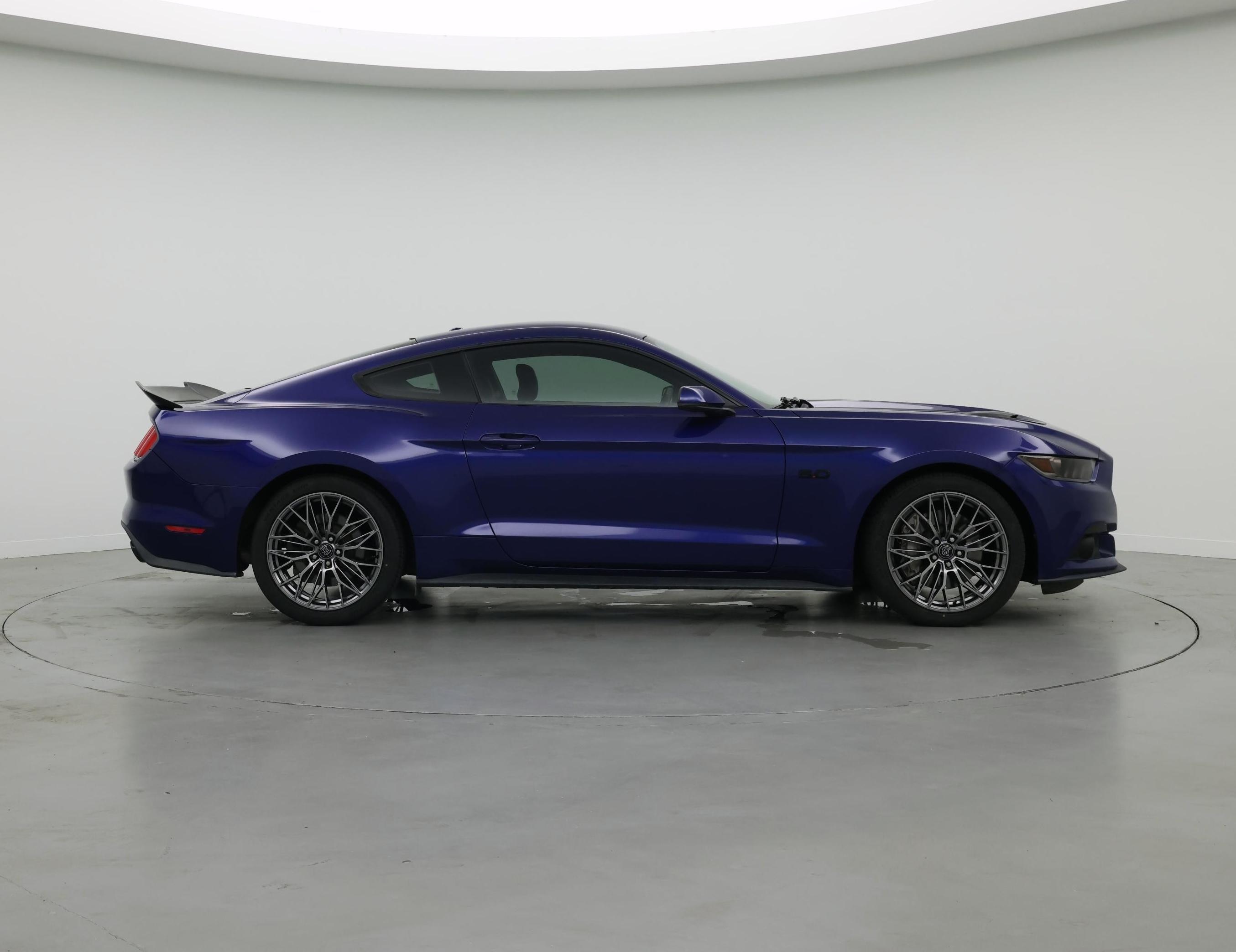 Thumbnail: 2015 Ford Mustang - 7
